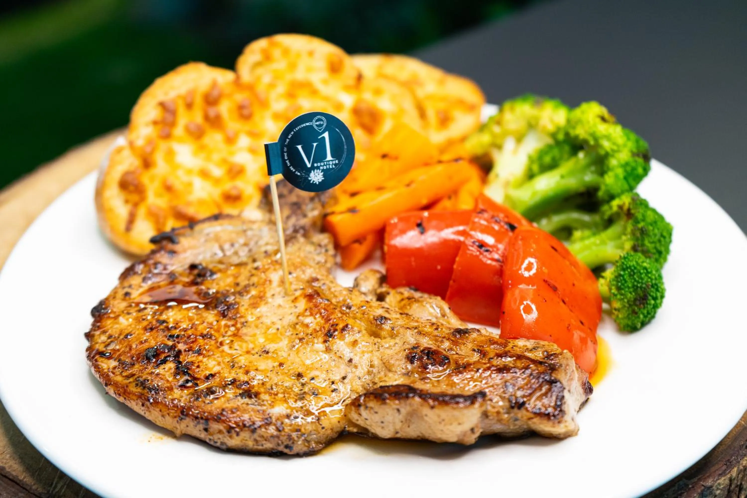 Food and drinks in V1 boutique hotel