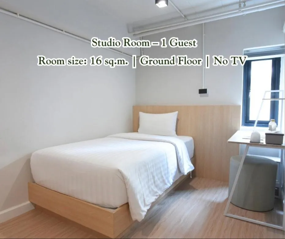 View (from property/room), Bed in V1 boutique hotel