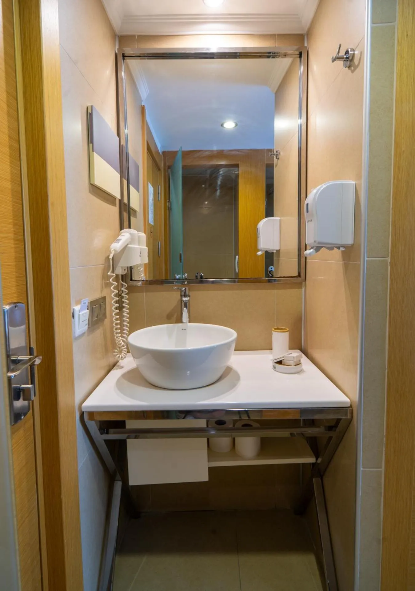 Shower in Aurasia Design Hotel