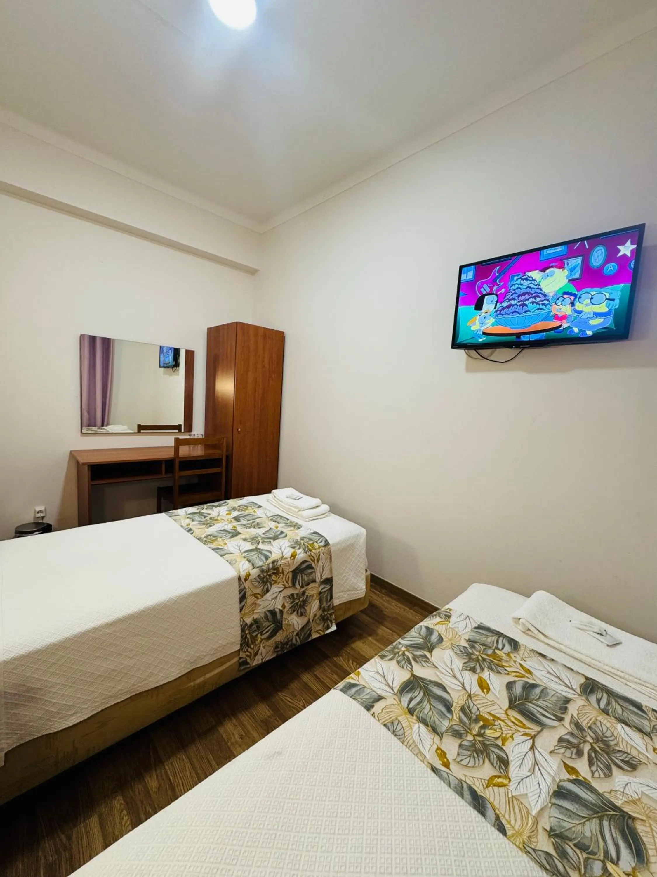 Bed in Residencial Camoes