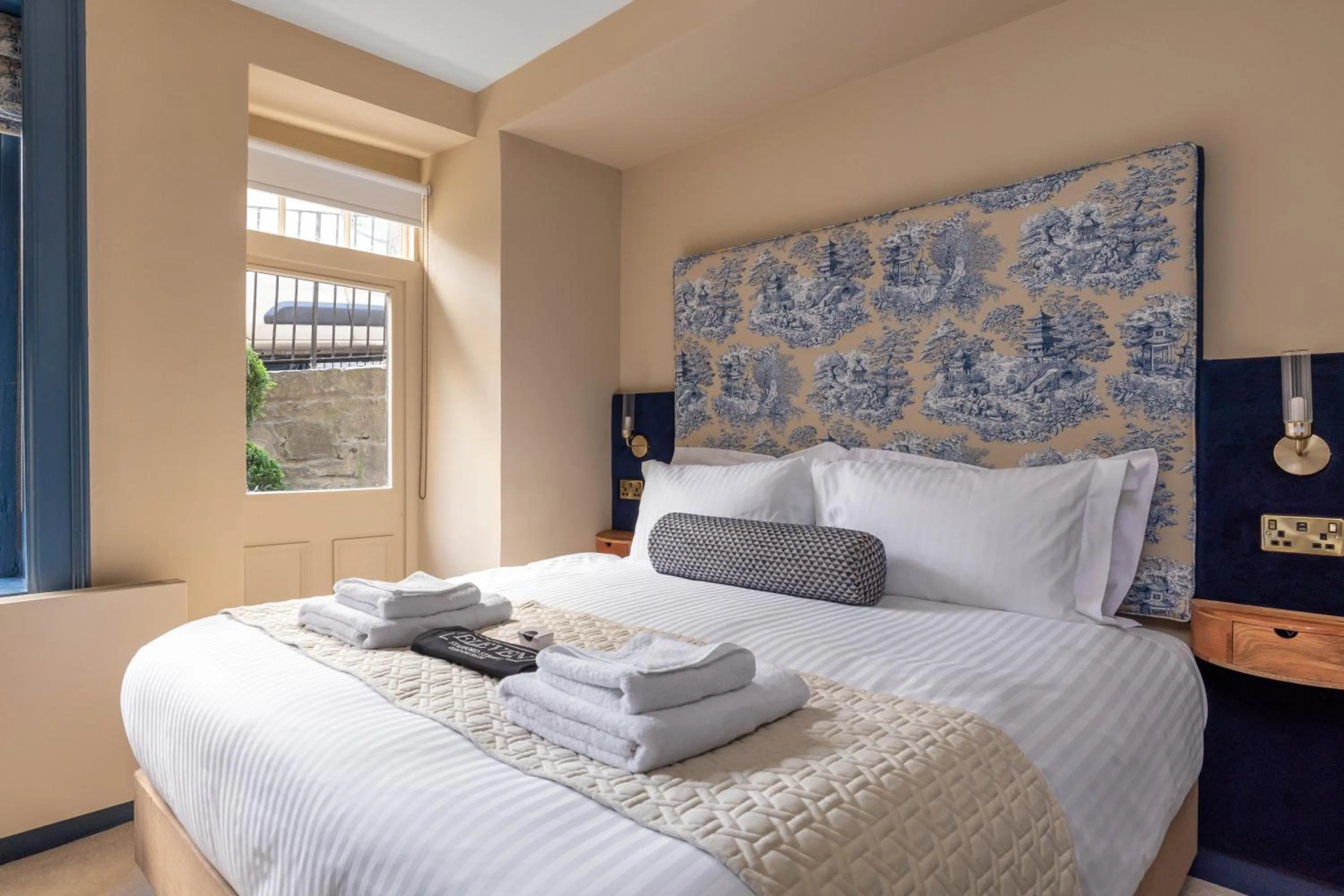 Bed in Eleven Stafford Street Townhouse