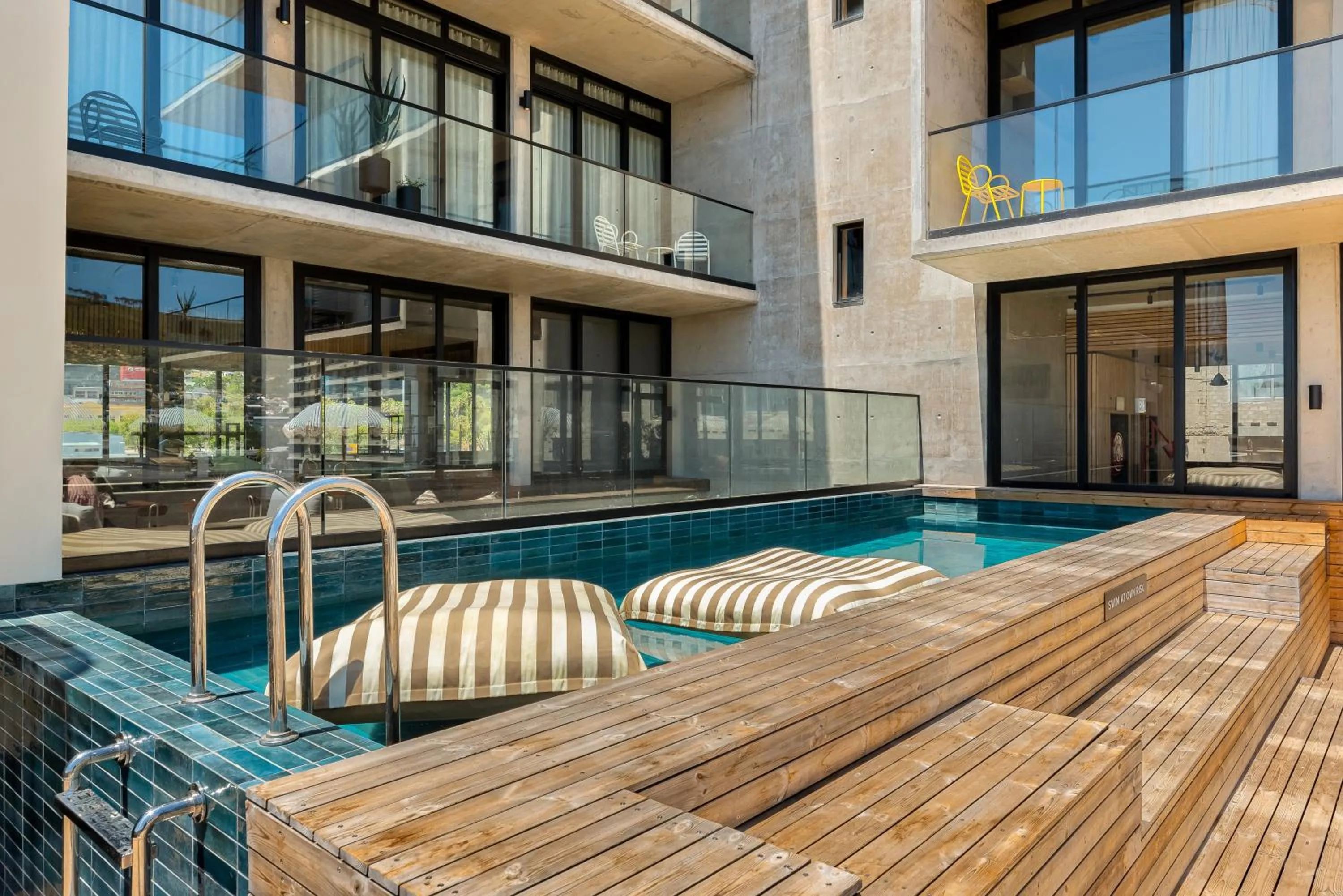 Balcony/Terrace in Neighbourgood 84 Harrington