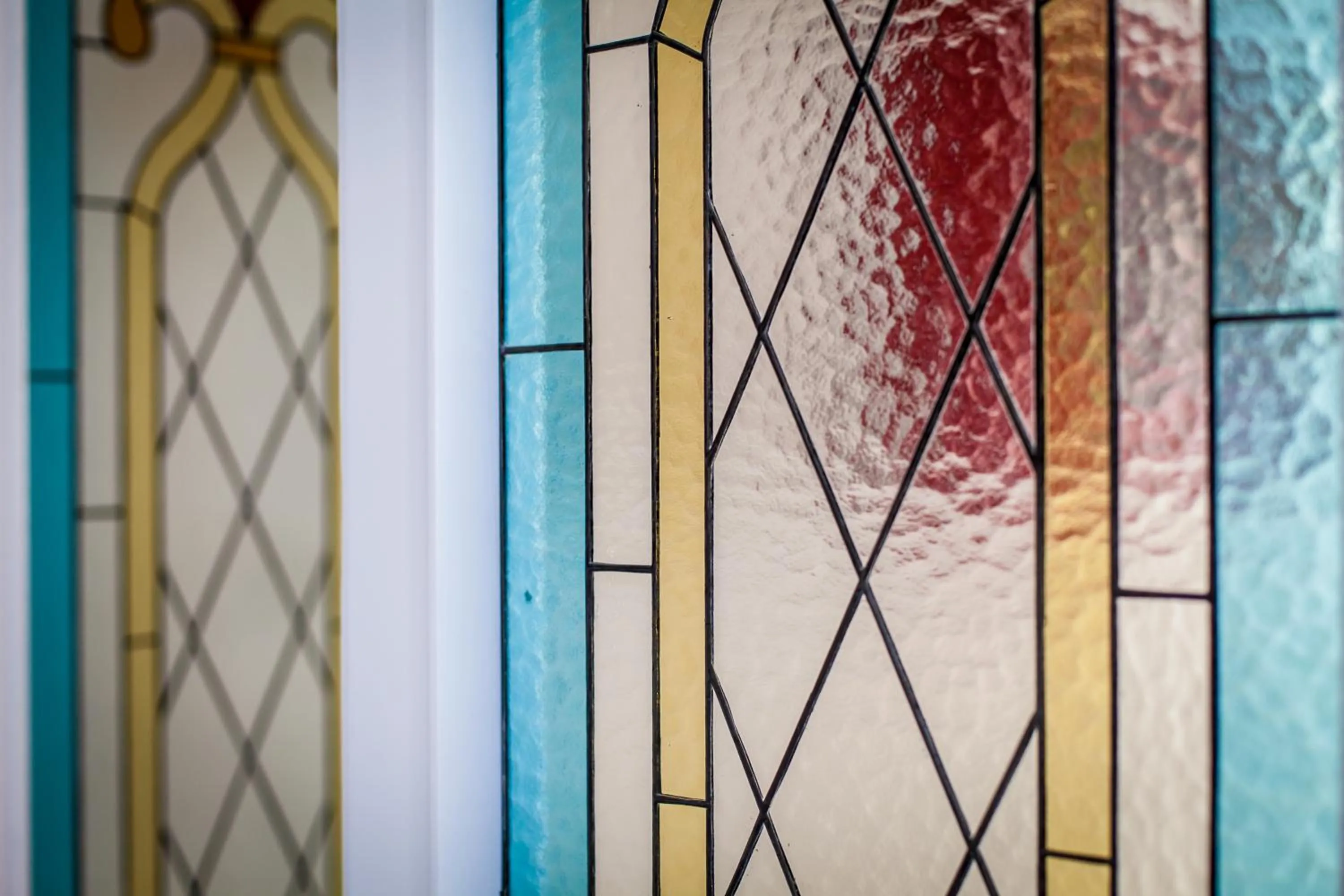 Decorative detail in Kristalex Pet Family Hotel