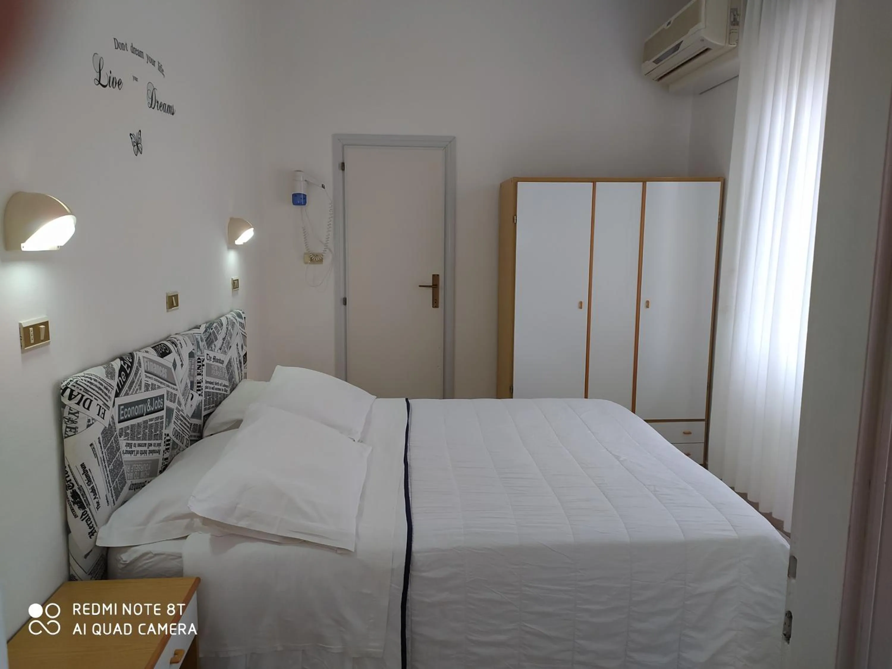 Shower, Bed in Kristalex Pet Family Hotel