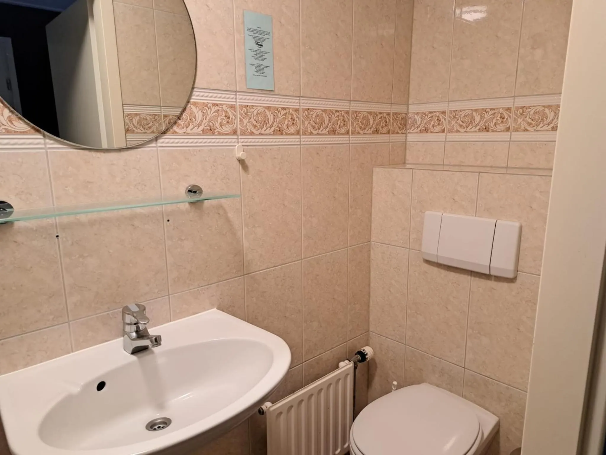 Bathroom in Hotel Randduin