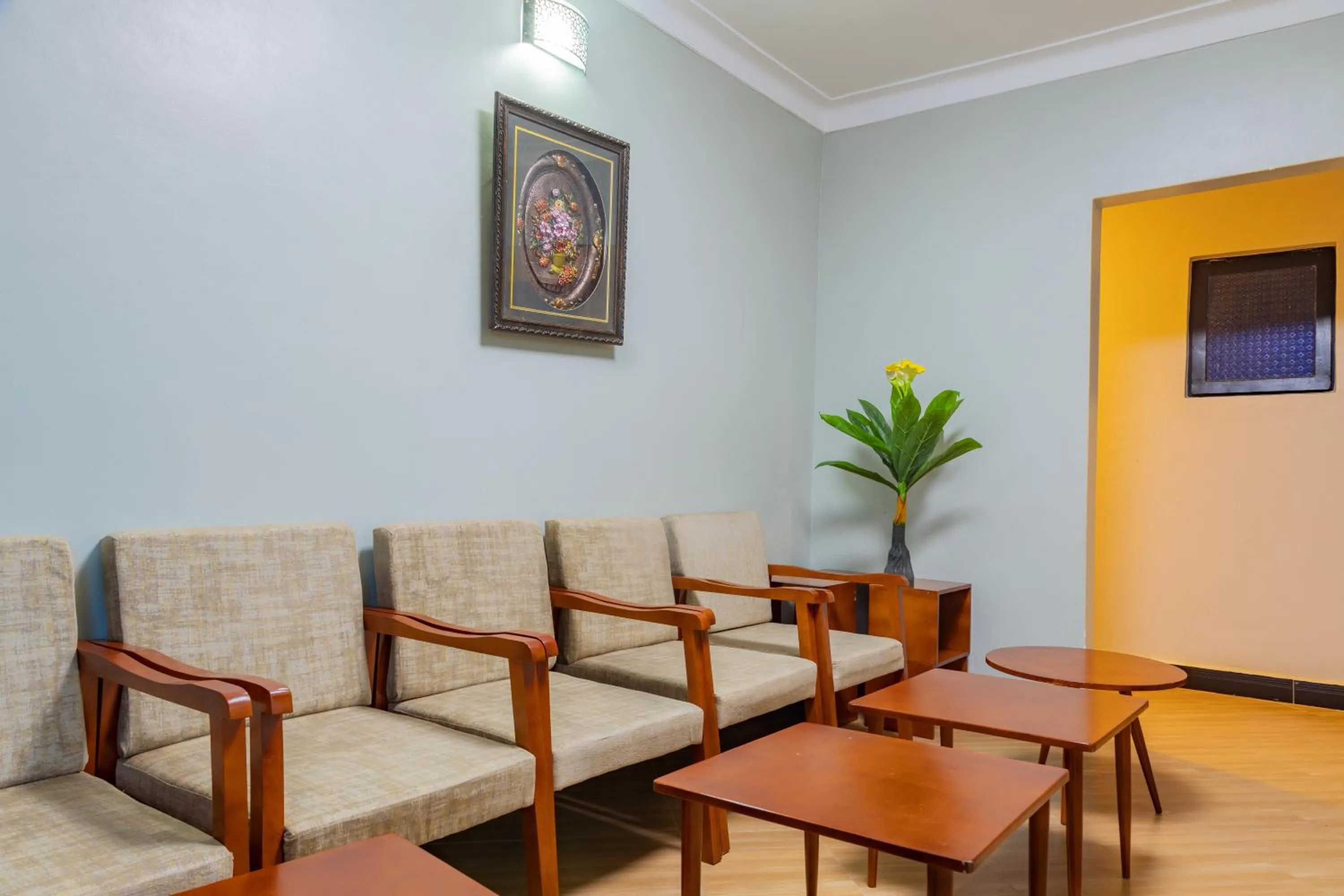 Bwizi Resort and Gardens