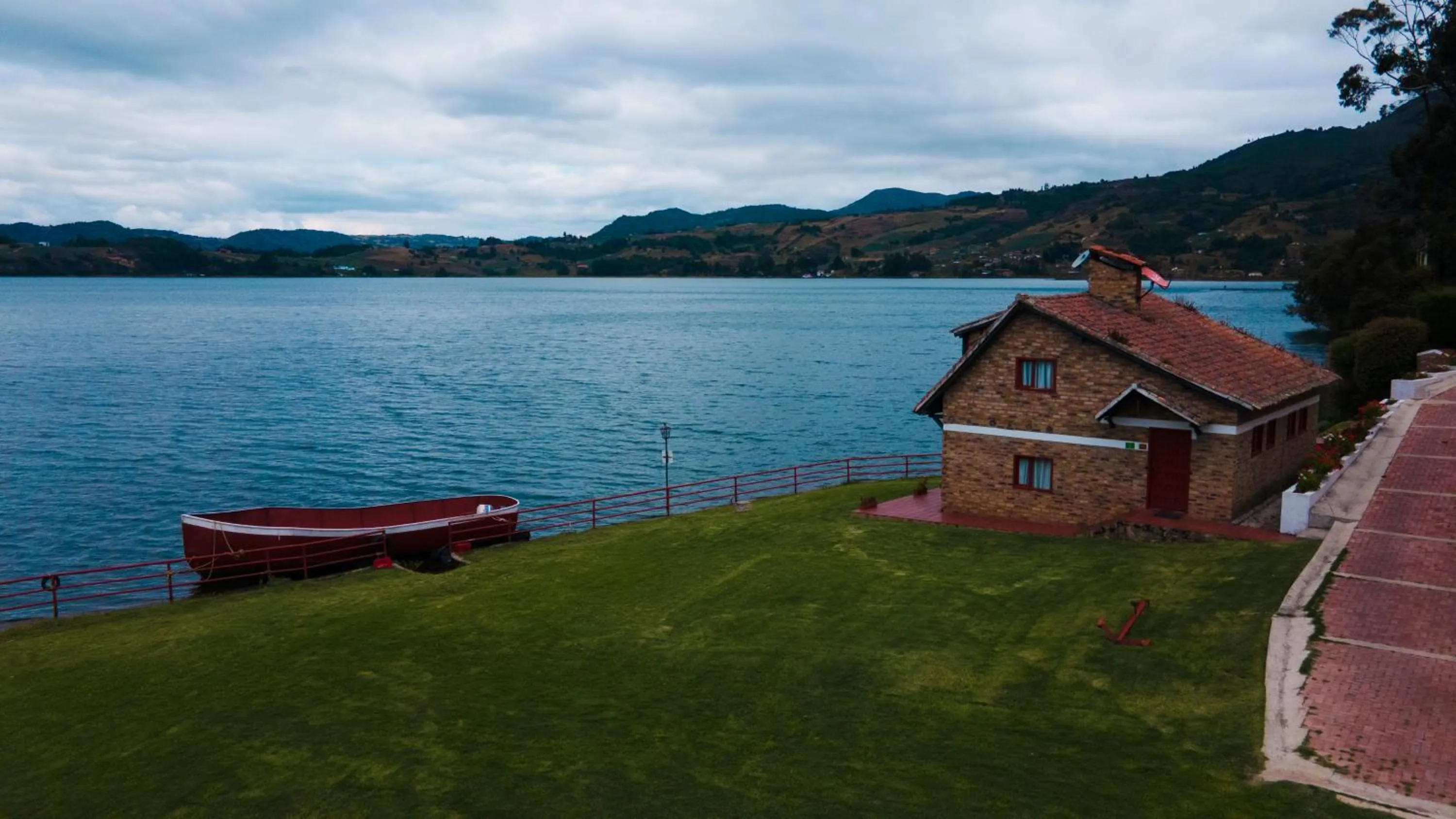 Day in Hotel Refugio Santa Ines