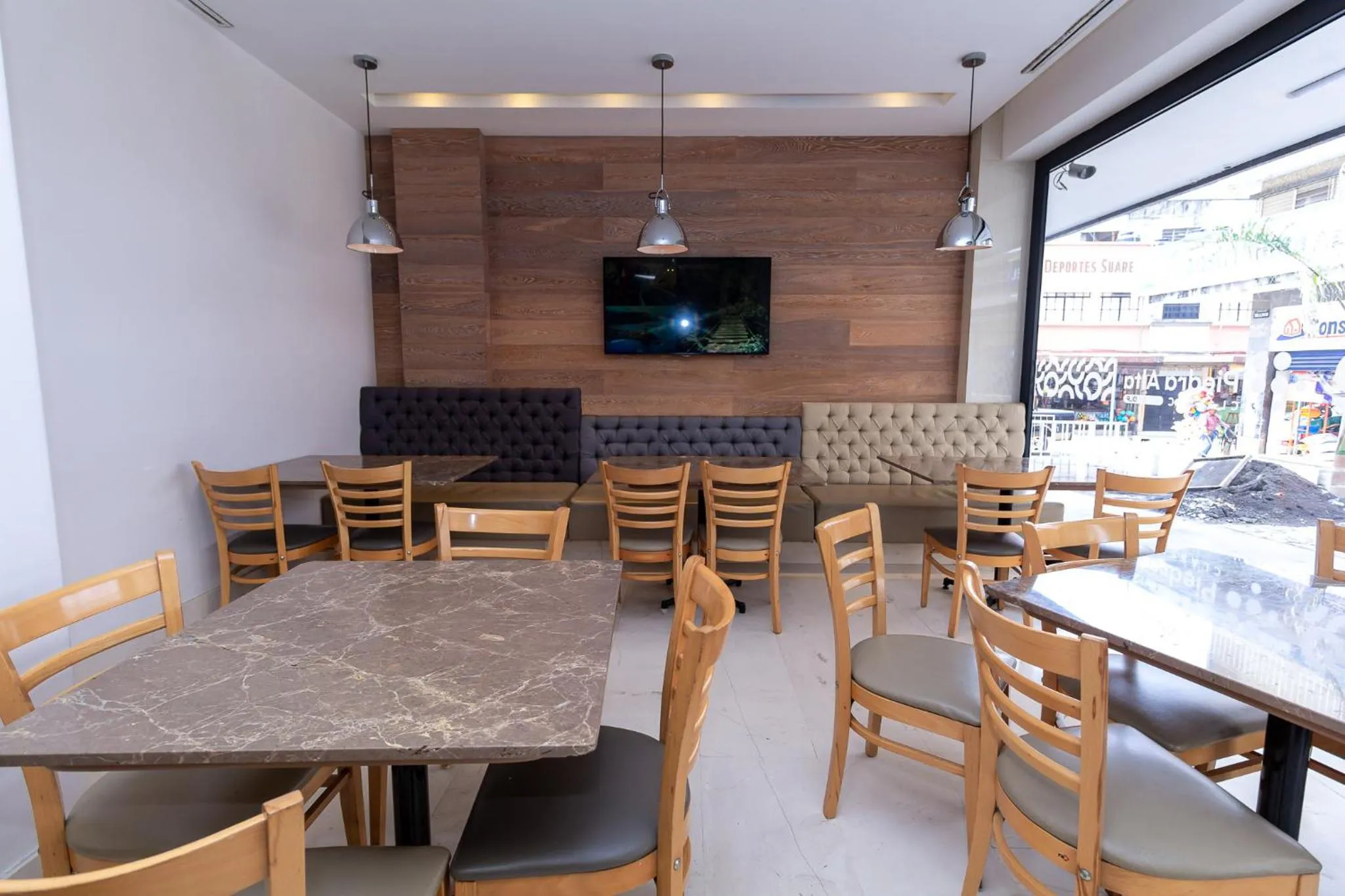 Restaurant/places to eat in Hoteles Piedra Alta by De Los Perez