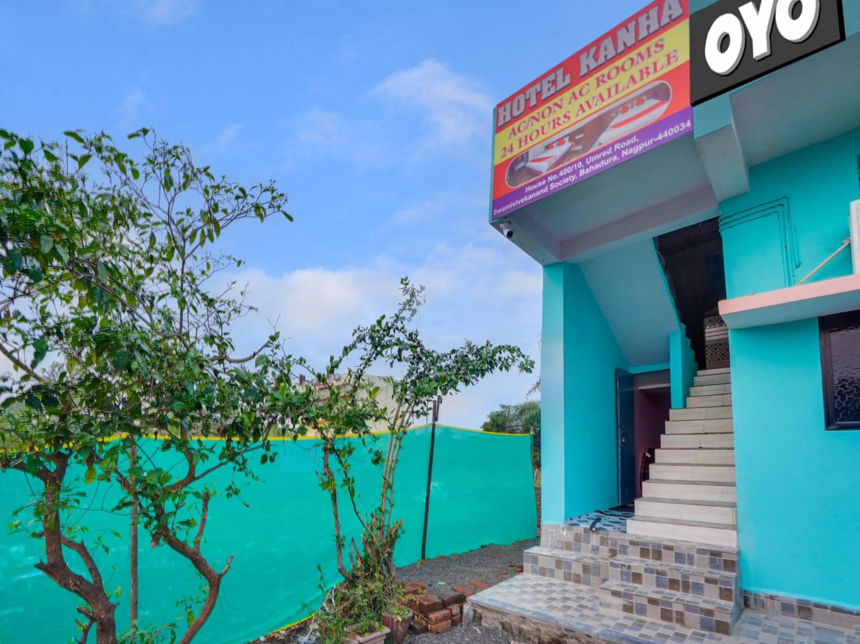 Facade/entrance in Hotel O Kanha