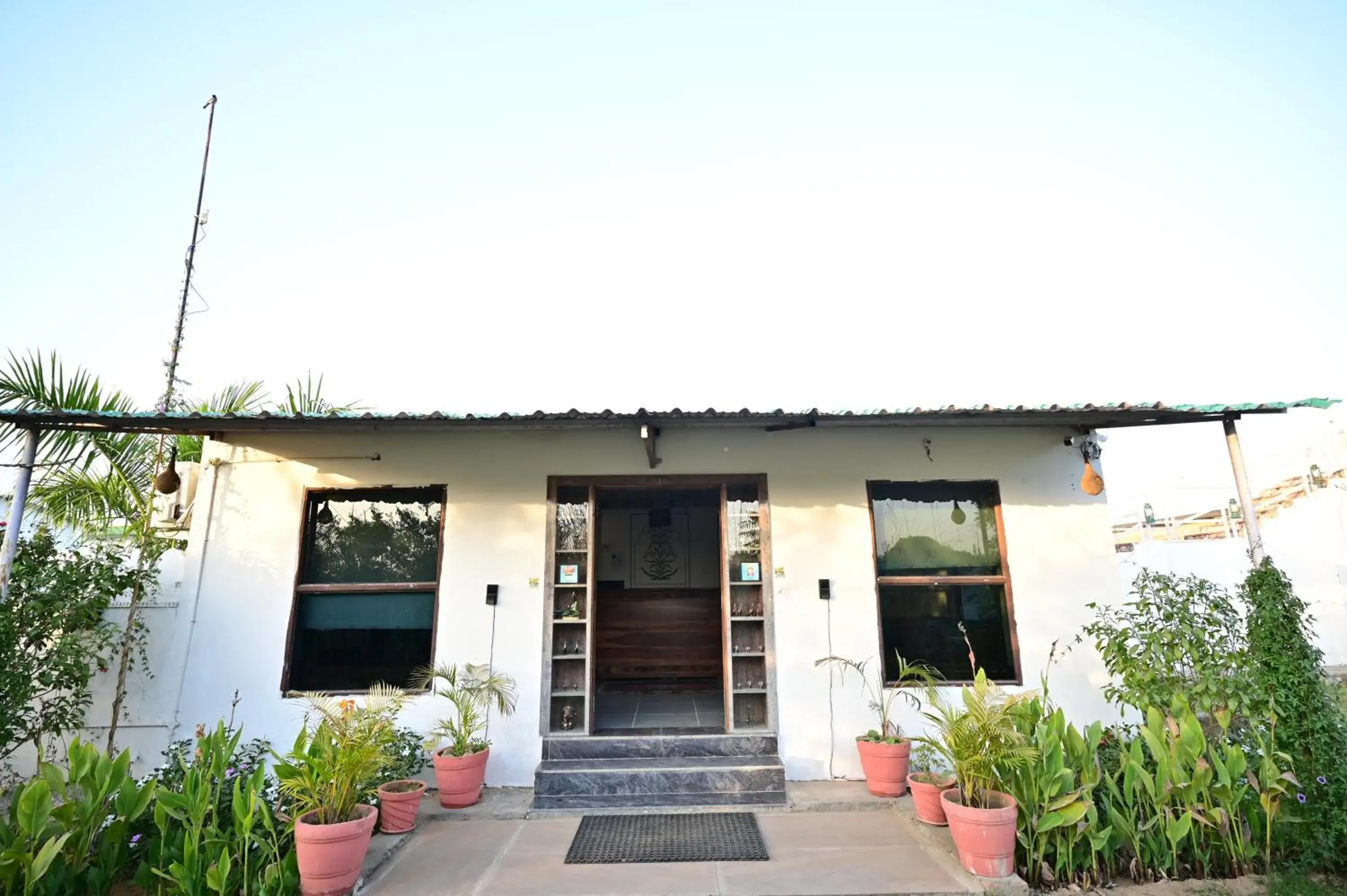 Facade/entrance in The castle crown - Hem Vilas Resort Ranthambhore Facade/entrance in The castle crown - Hem Vilas Resort Ranthambhore