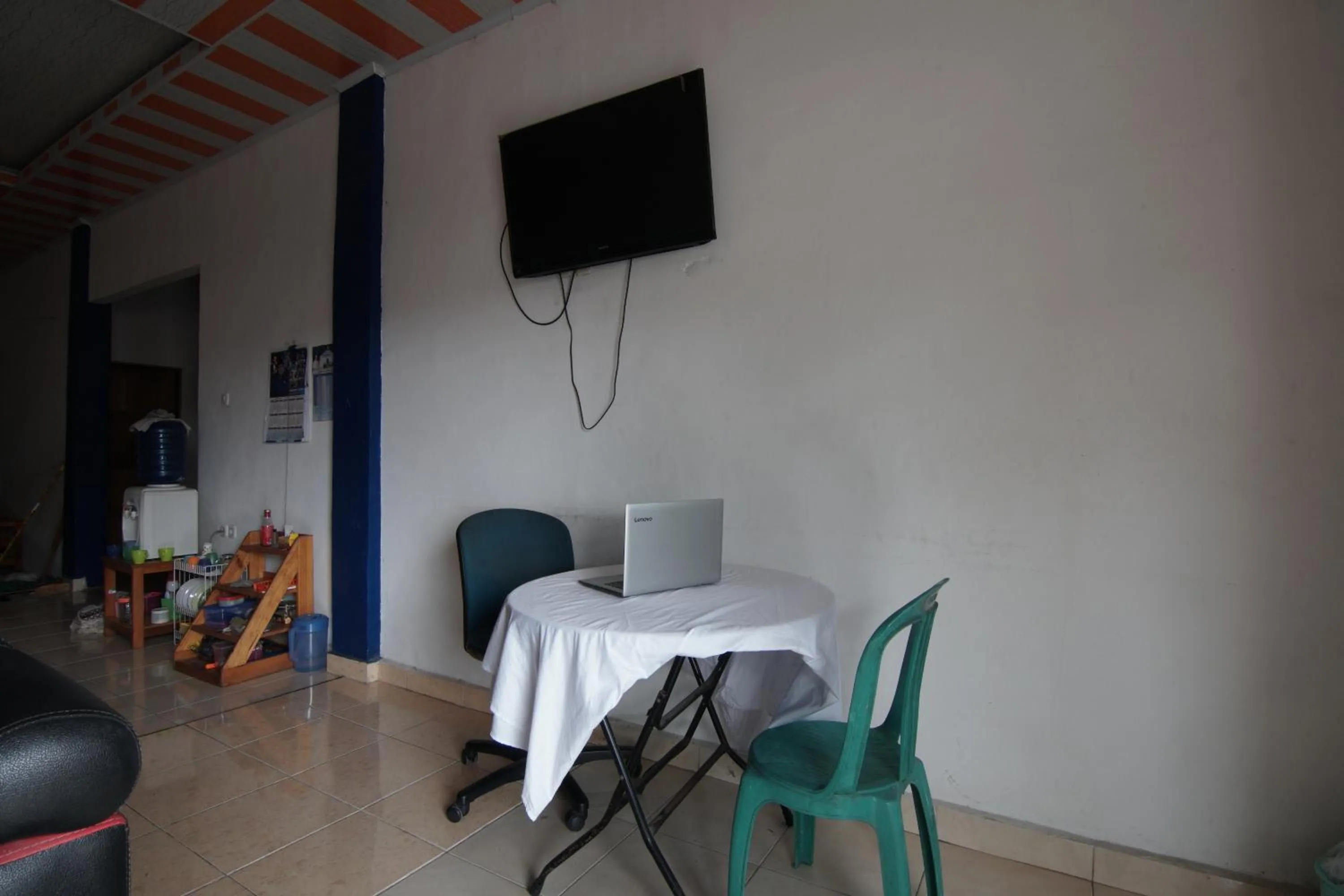 Lobby or reception in Hotel O Lona Guest House SyariahNearScience Park Universitas Riau