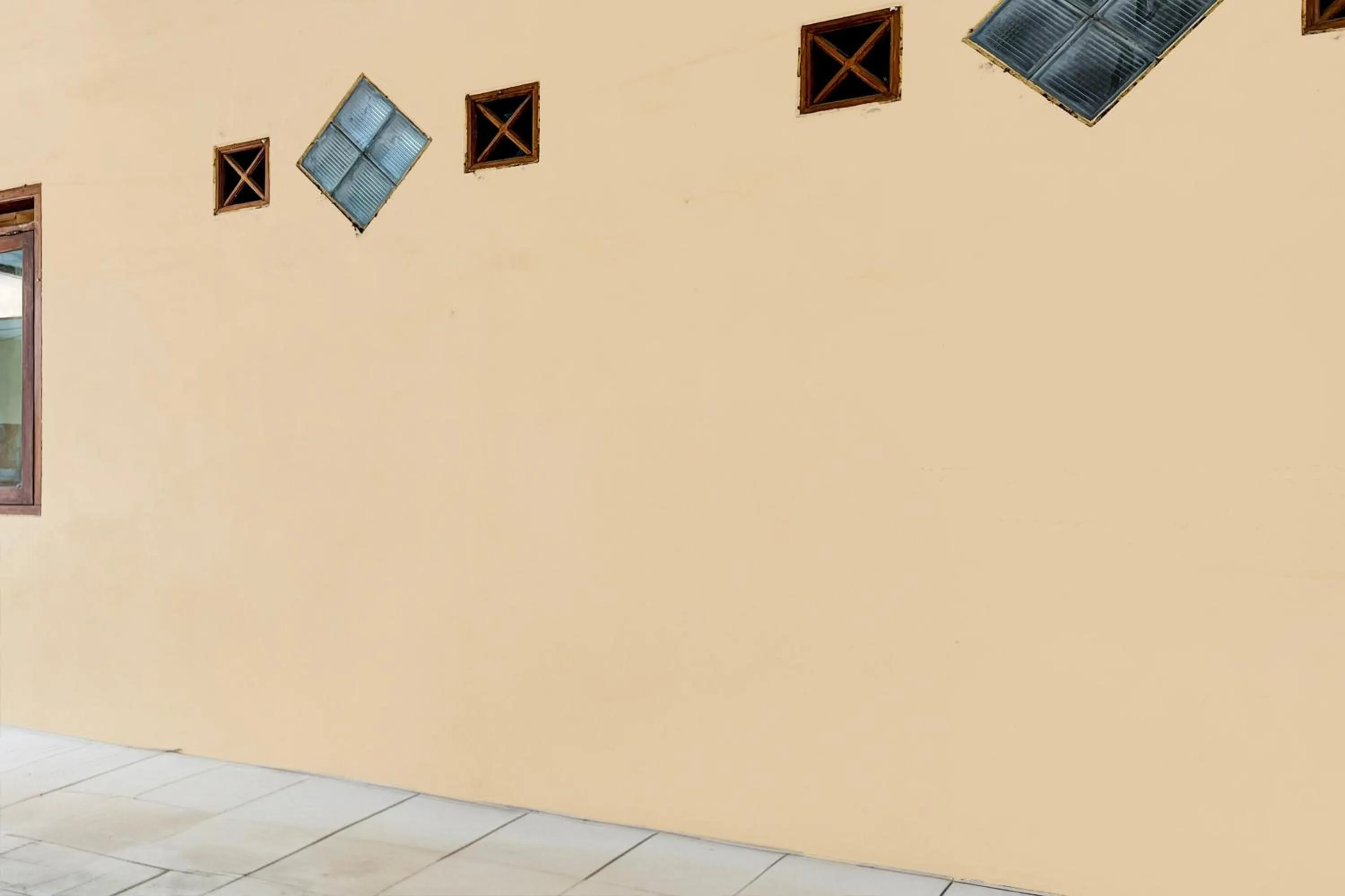 Lobby or reception in OYO Life 93398 Sudimoro Guest House Syariah