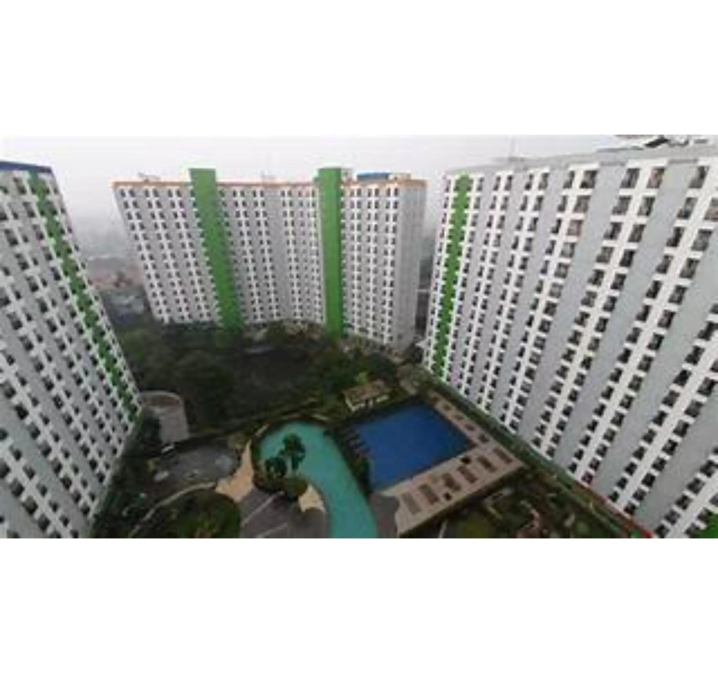 Property building in OYO Life 93374 Andira Inn