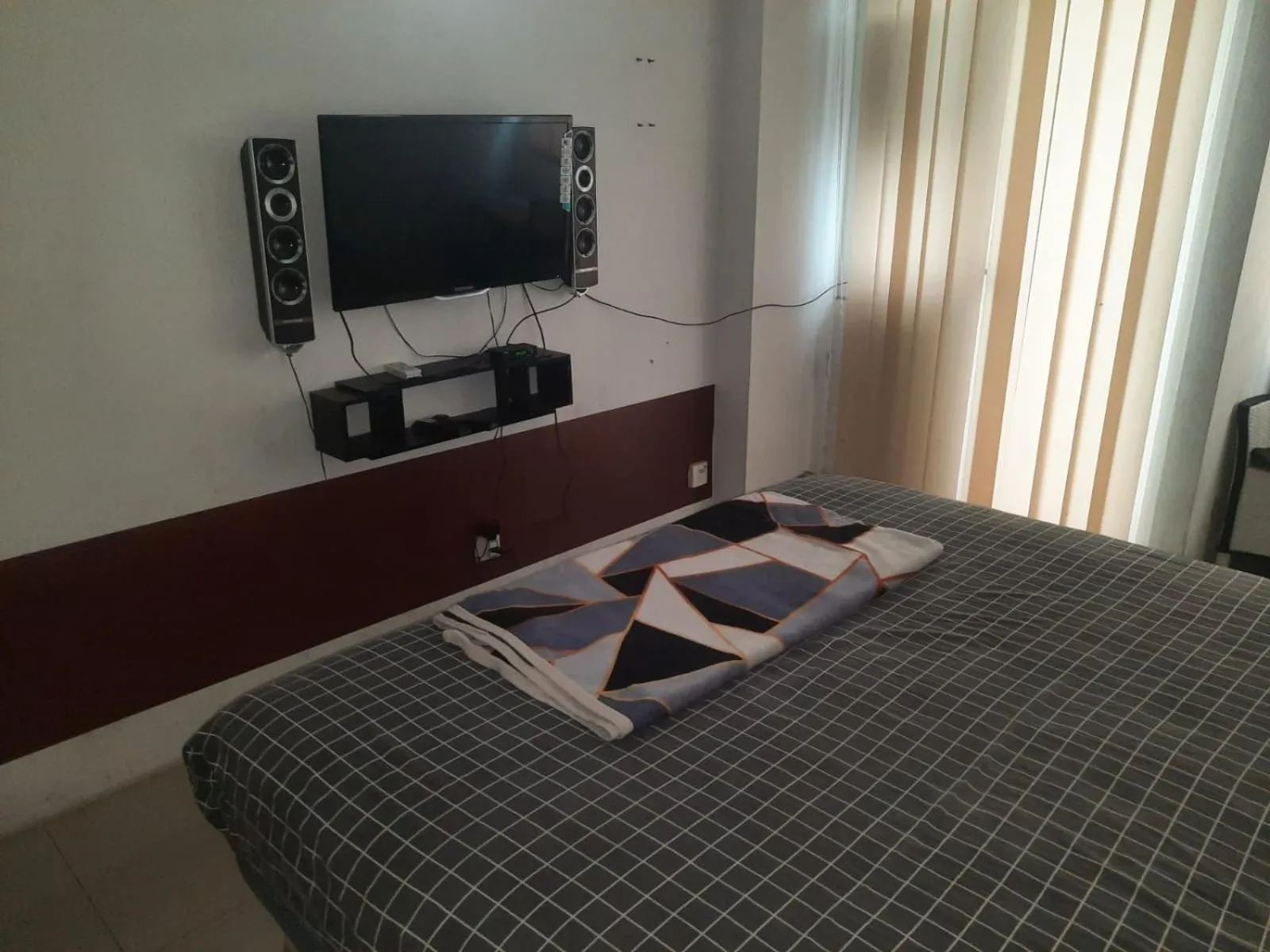 Bedroom, Bed in Hotel O Apartemen Grand Sentraland by Mira