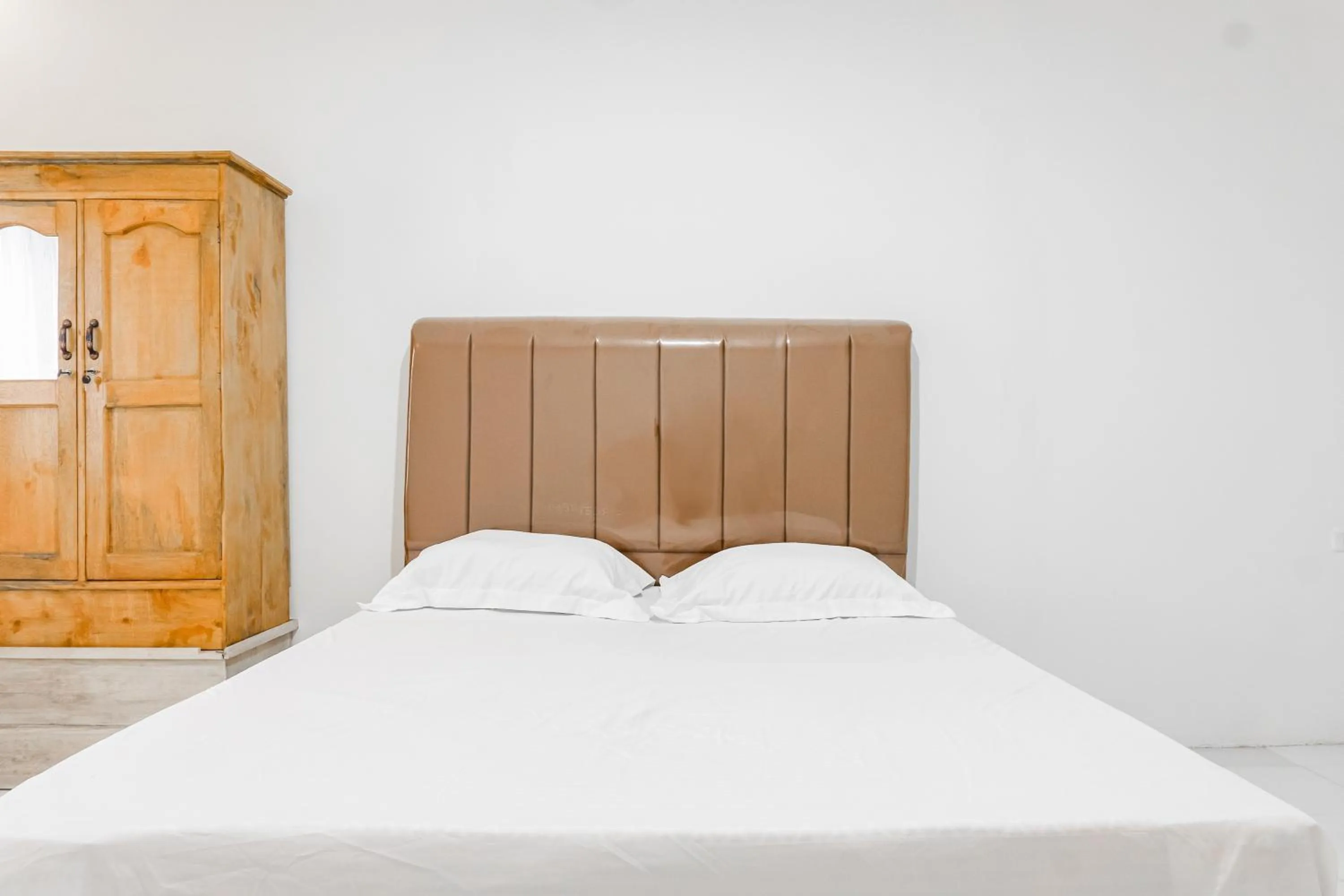 Bedroom, Bed in Hotel O Enjoy Homestay & Cafe