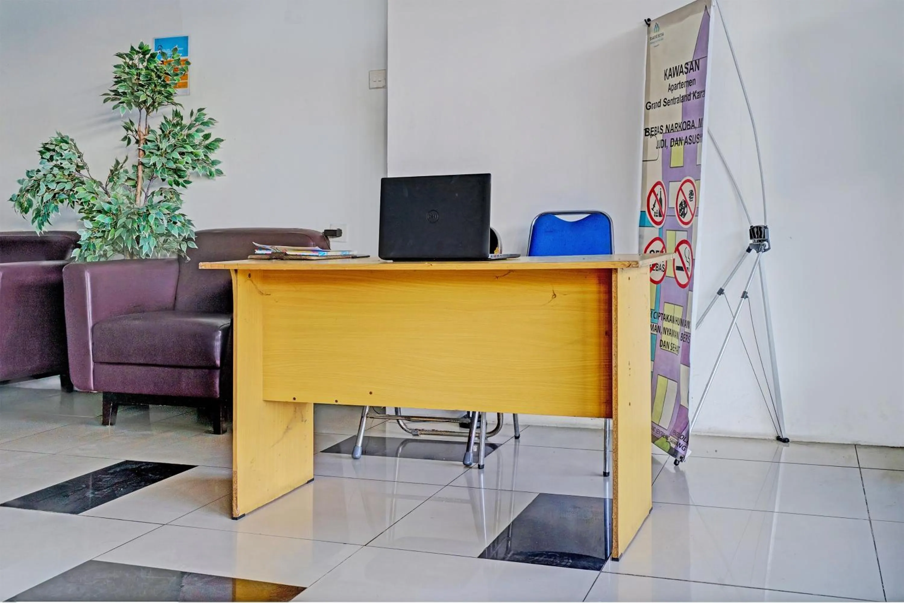 Lobby or reception in Hotel O Apartement Grand Sentraland By Rai Property