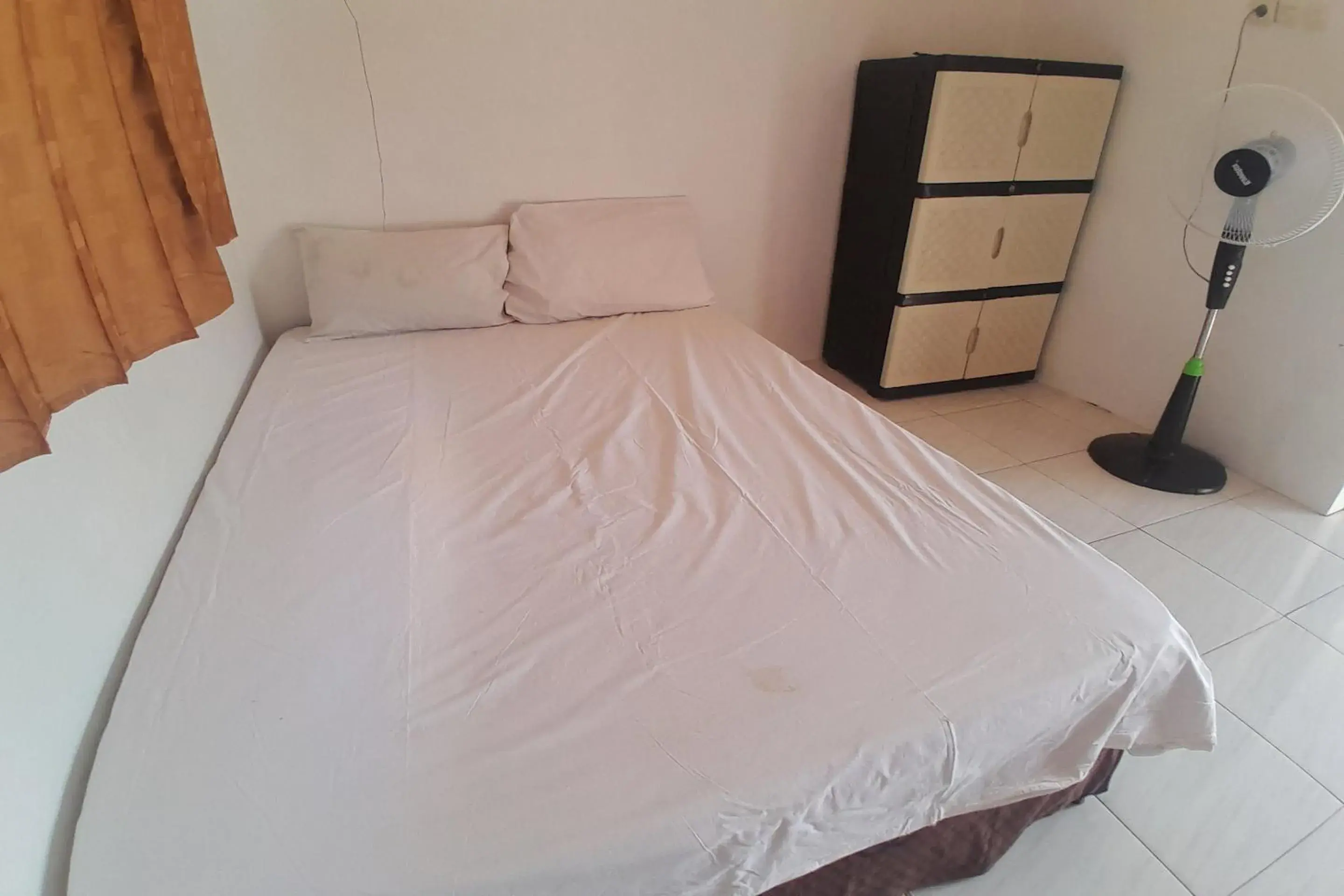 Bedroom, Bed in Hotel O Wisma Bintang Jepara Bedroom, Bed in Hotel O Wisma Bintang Jepara