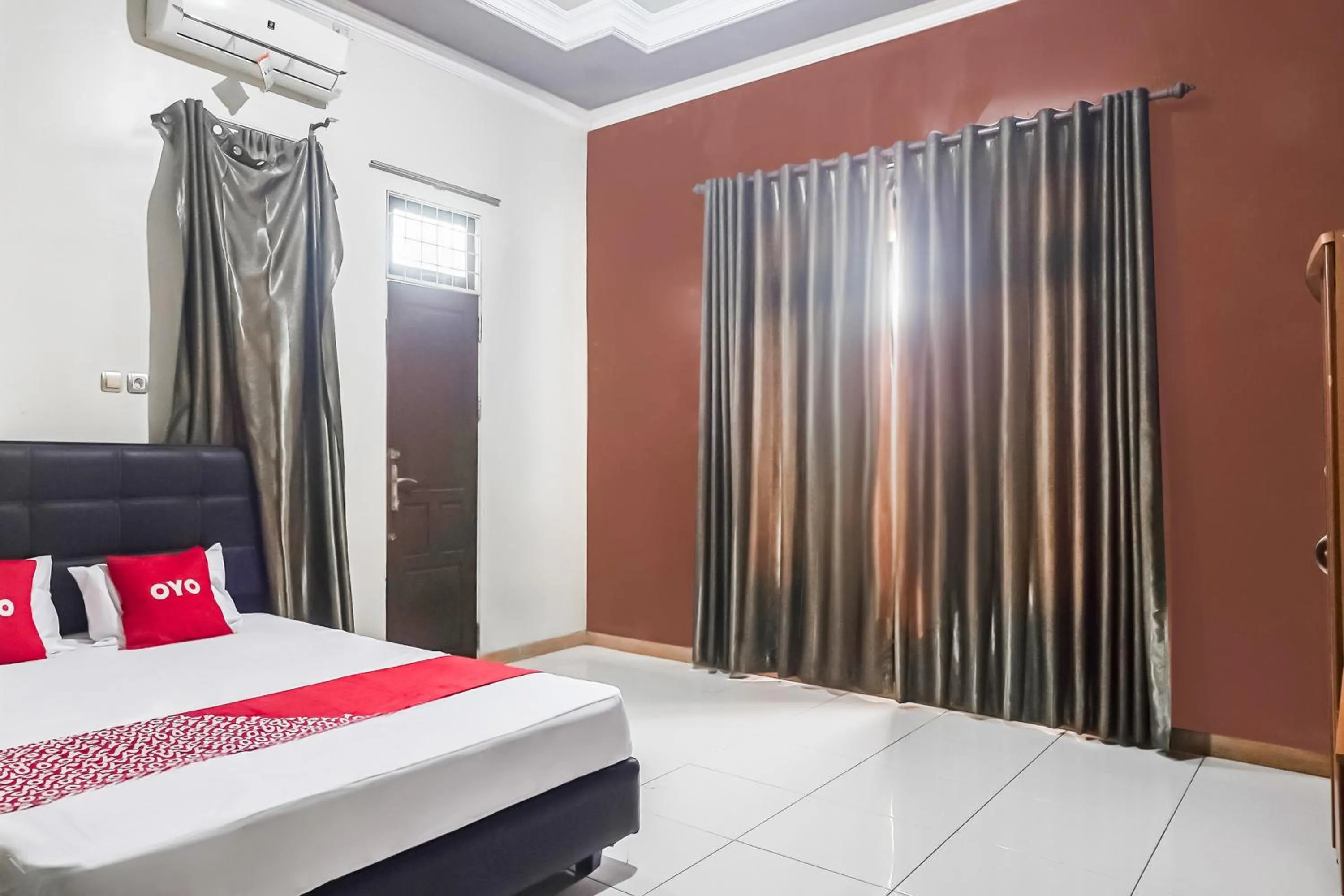 Bedroom, Bed in Hotel O Pondok Tawing Rumbih