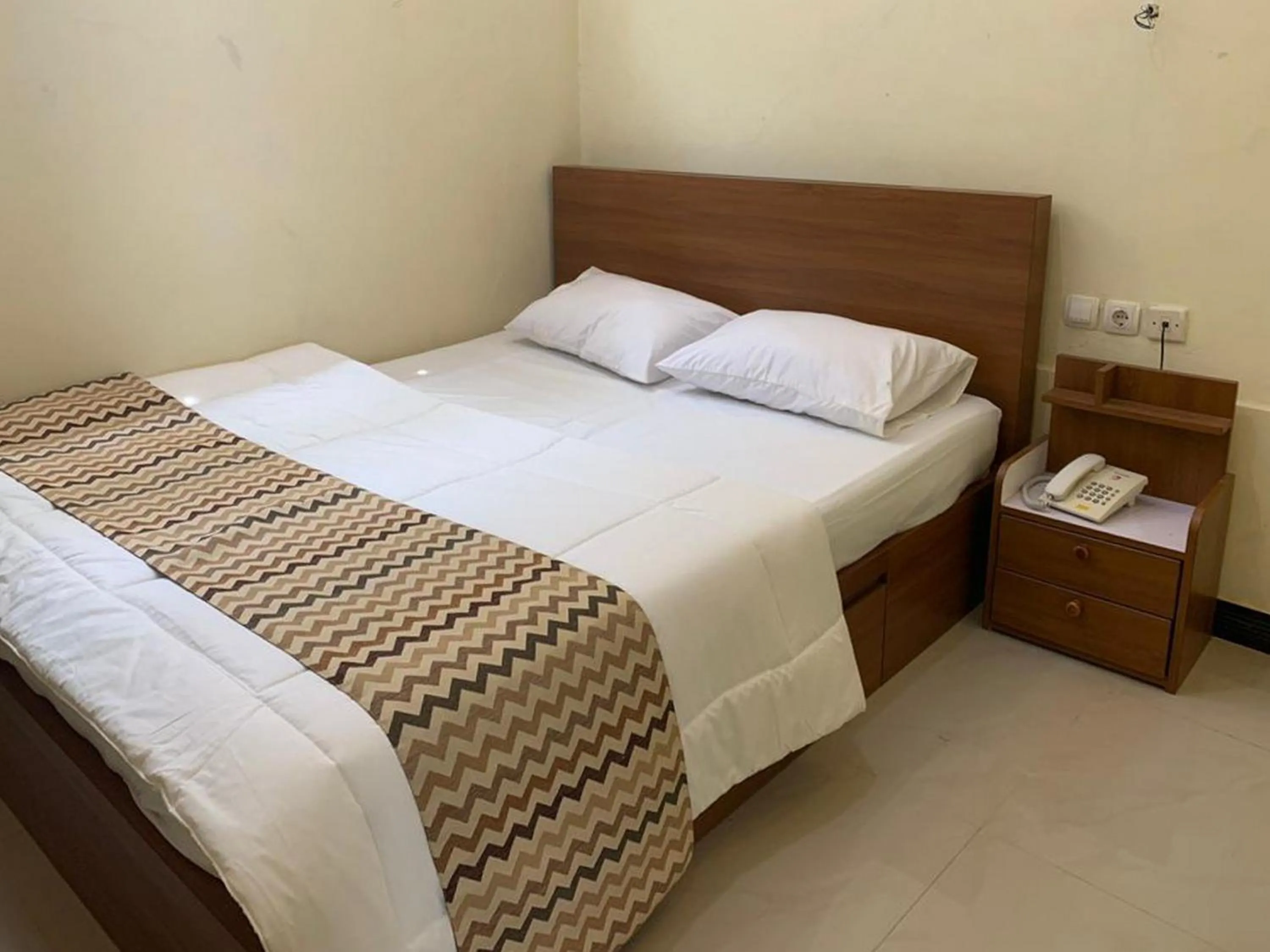 Bedroom, Bed in Senja Dieng Homestay Syariah RedPartner