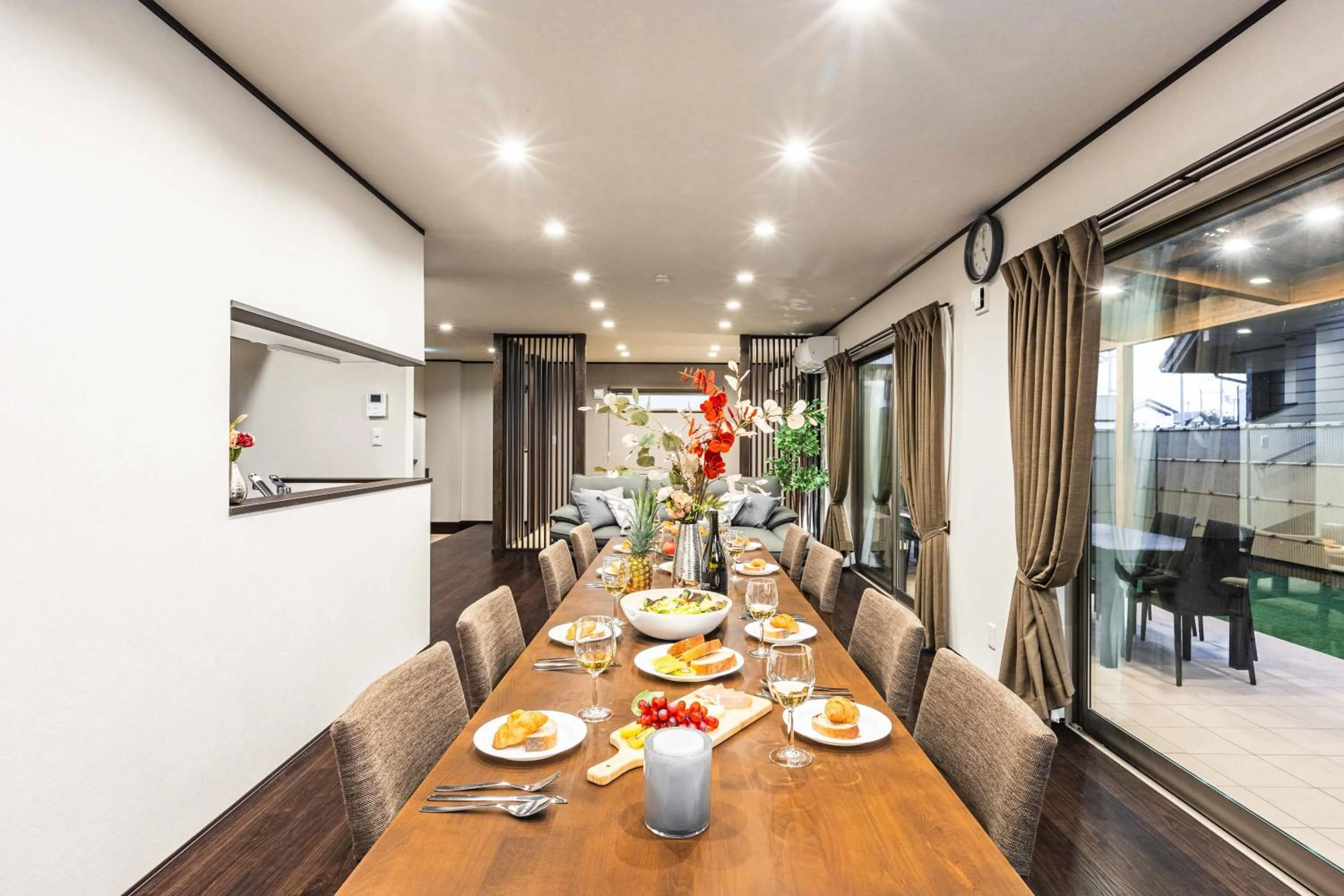 Dining area in PEACE OF REST TAKASHIMA