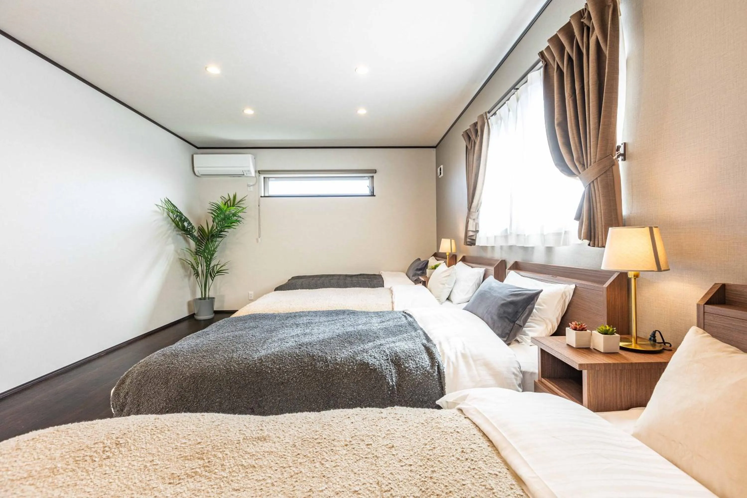 Bed in PEACE OF REST TAKASHIMA