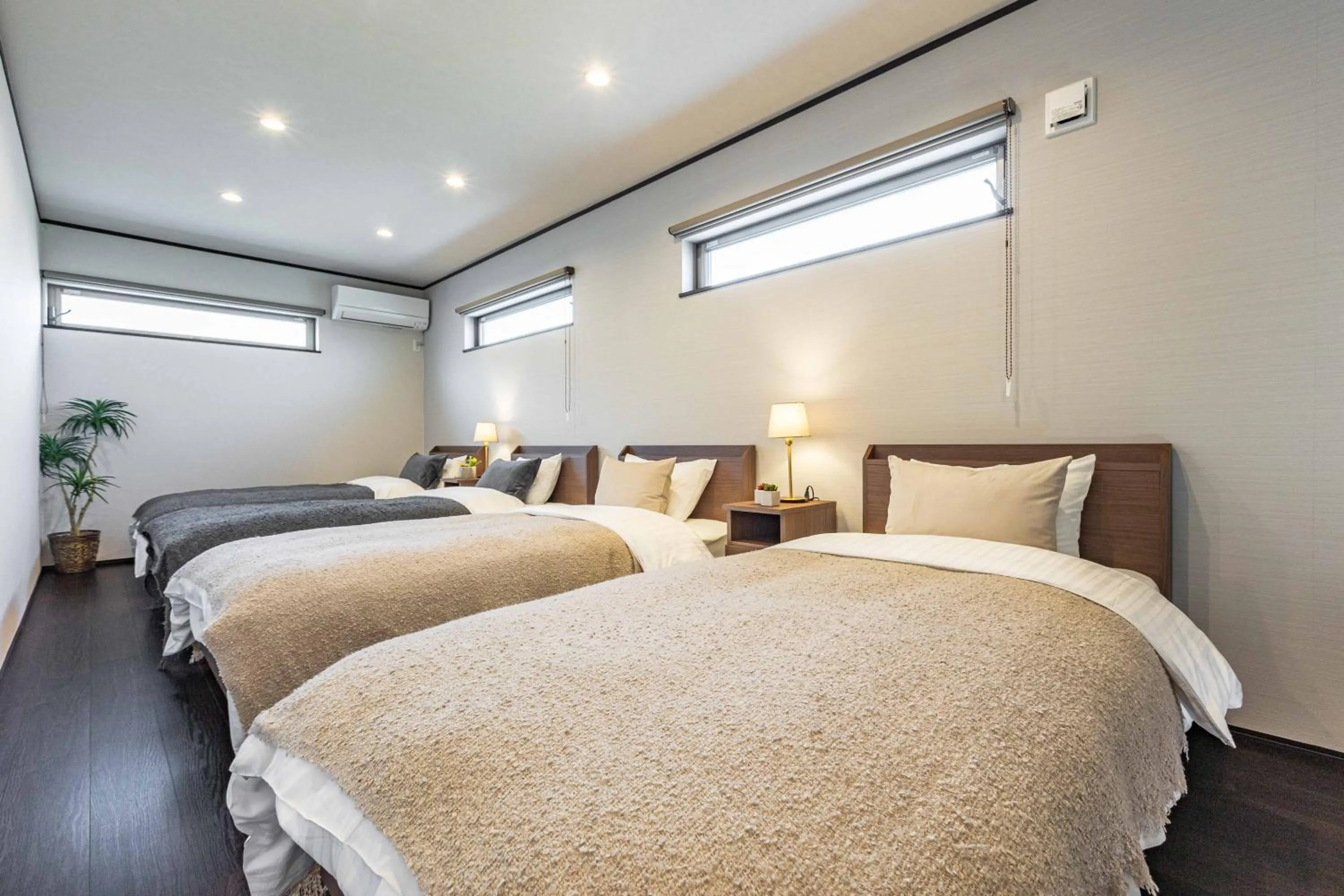 Bed in PEACE OF REST TAKASHIMA