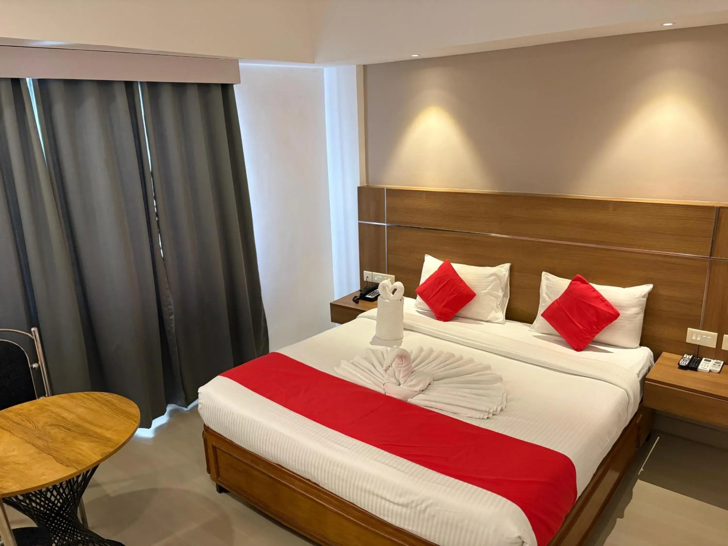 Bedroom, Bed in Hotel Mangala Temple View Bedroom, Bed in Hotel Mangala Temple View