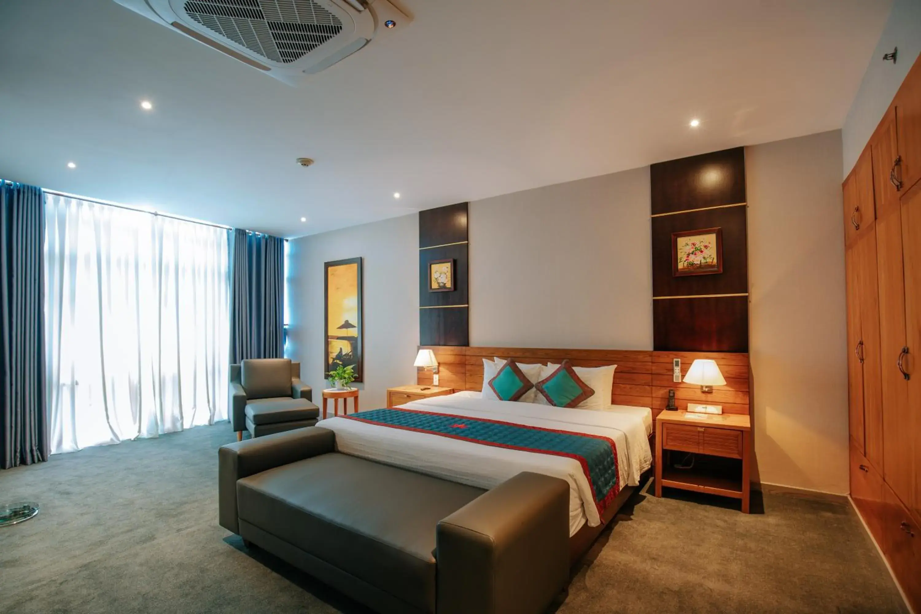 Bedroom, Bed in Petro Hotel Bedroom, Bed in Petro Hotel