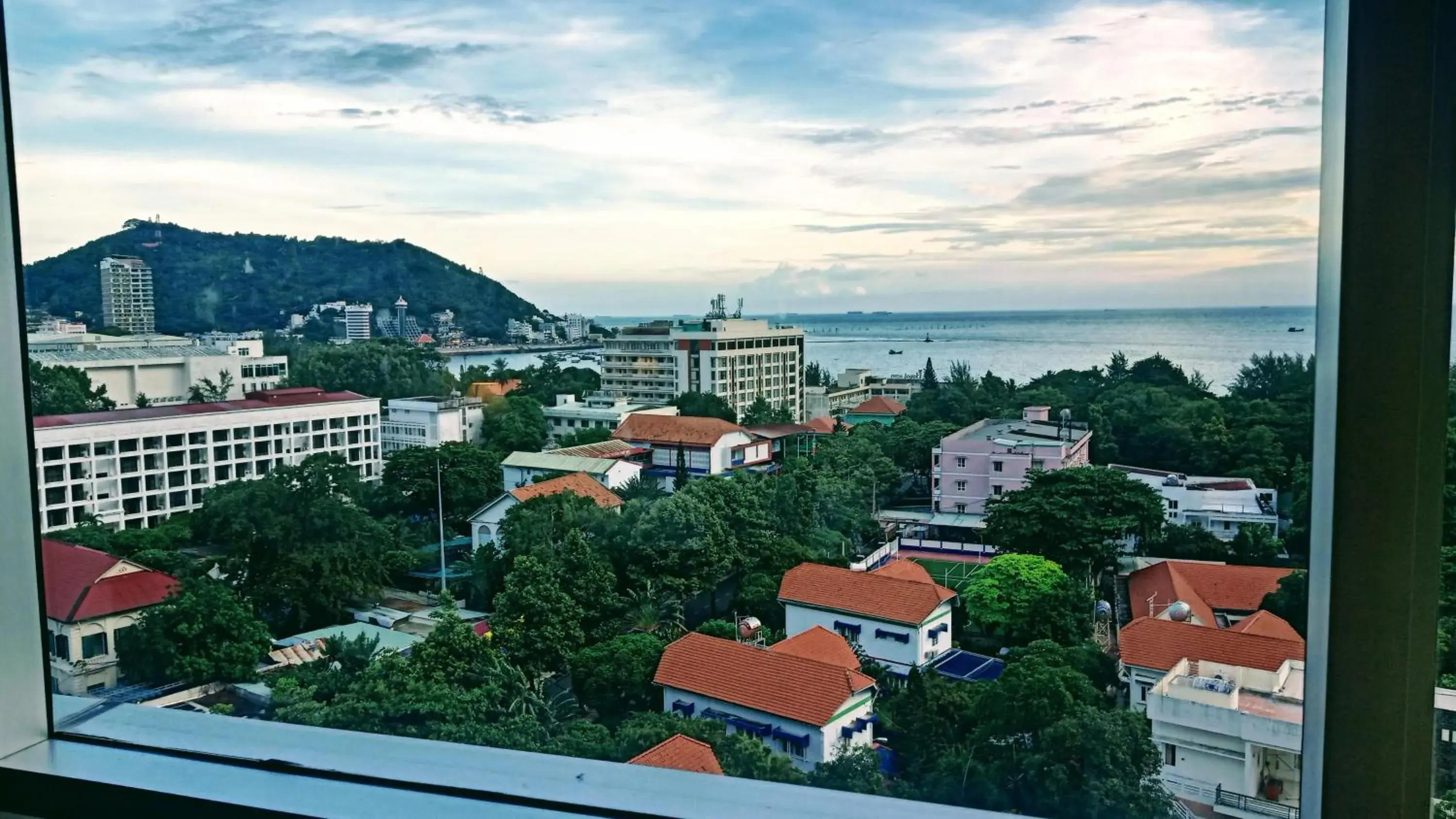 City view in Petro Hotel City view in Petro Hotel