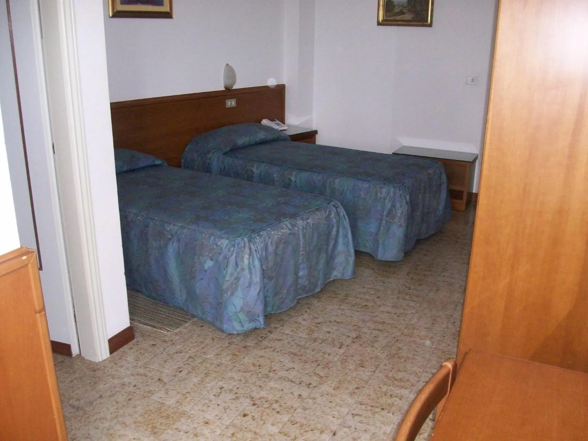 Bed in HOTEL SANTOROTTO di FABIO TERROSI