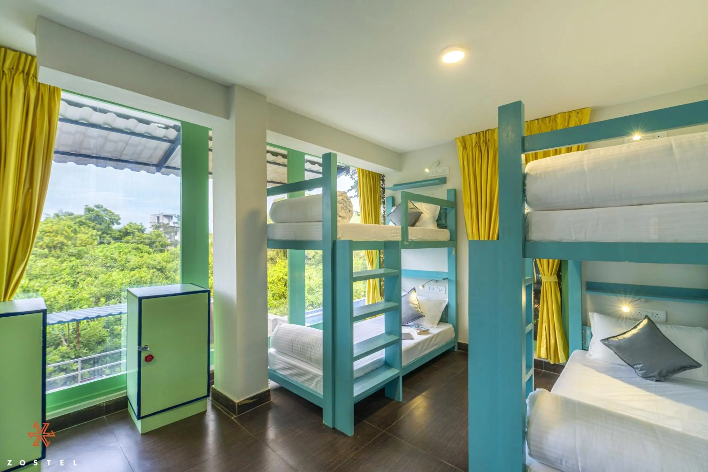 Bed in Zostel Pondicherry, Auroville Road