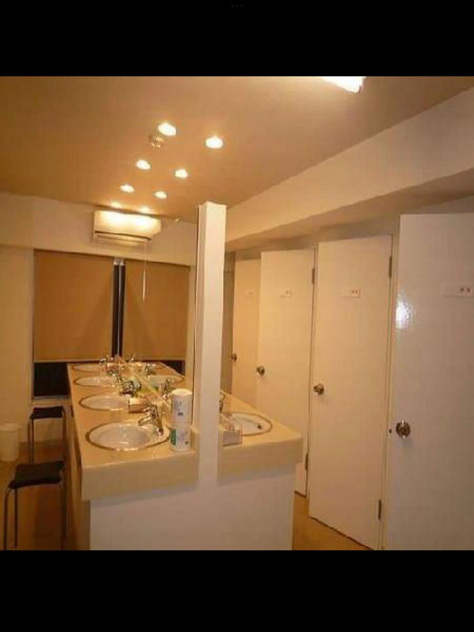 Property building in Fukuoka Share Hotel