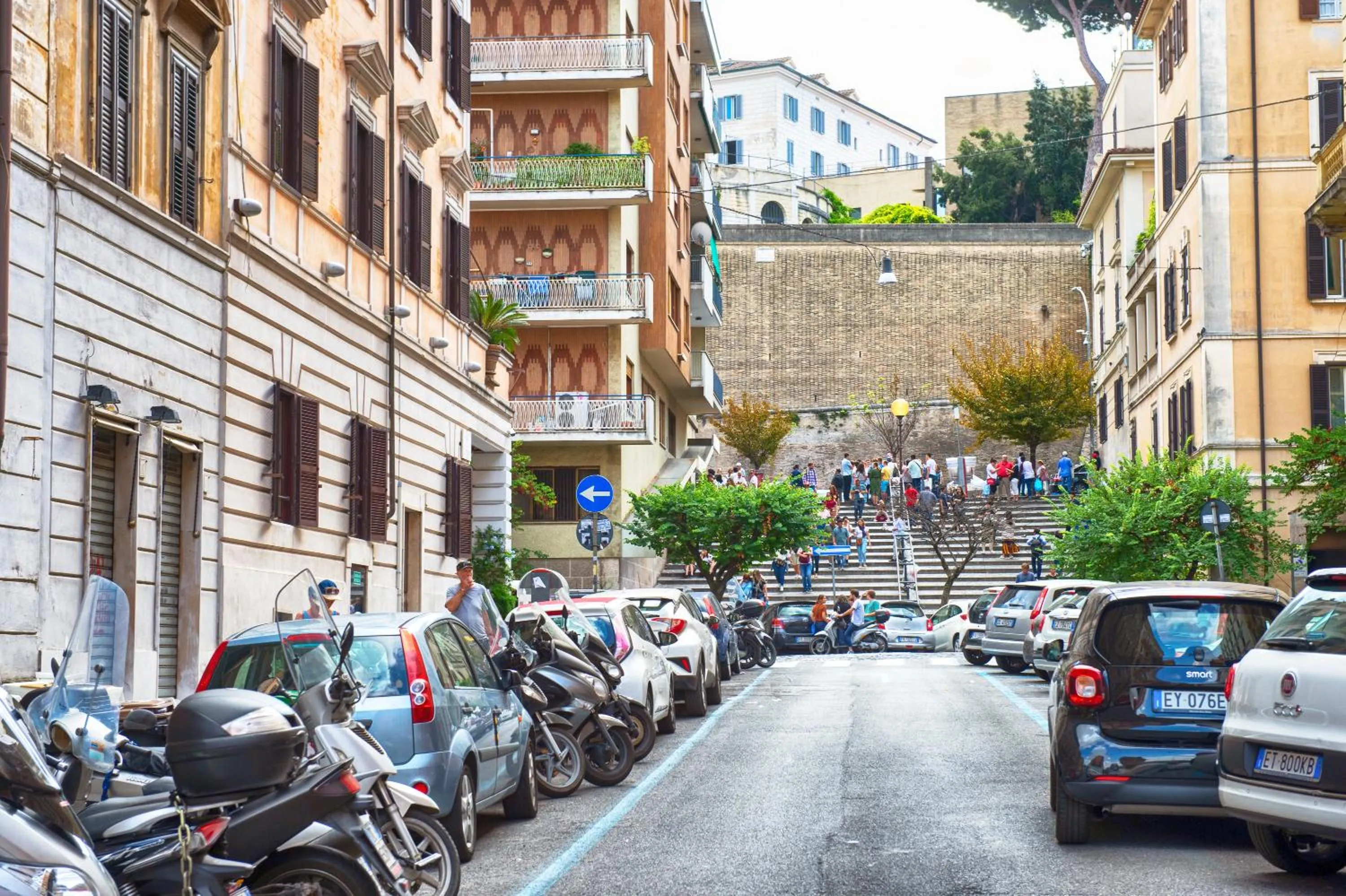 Street view in Vaticana Ottaviani Roma