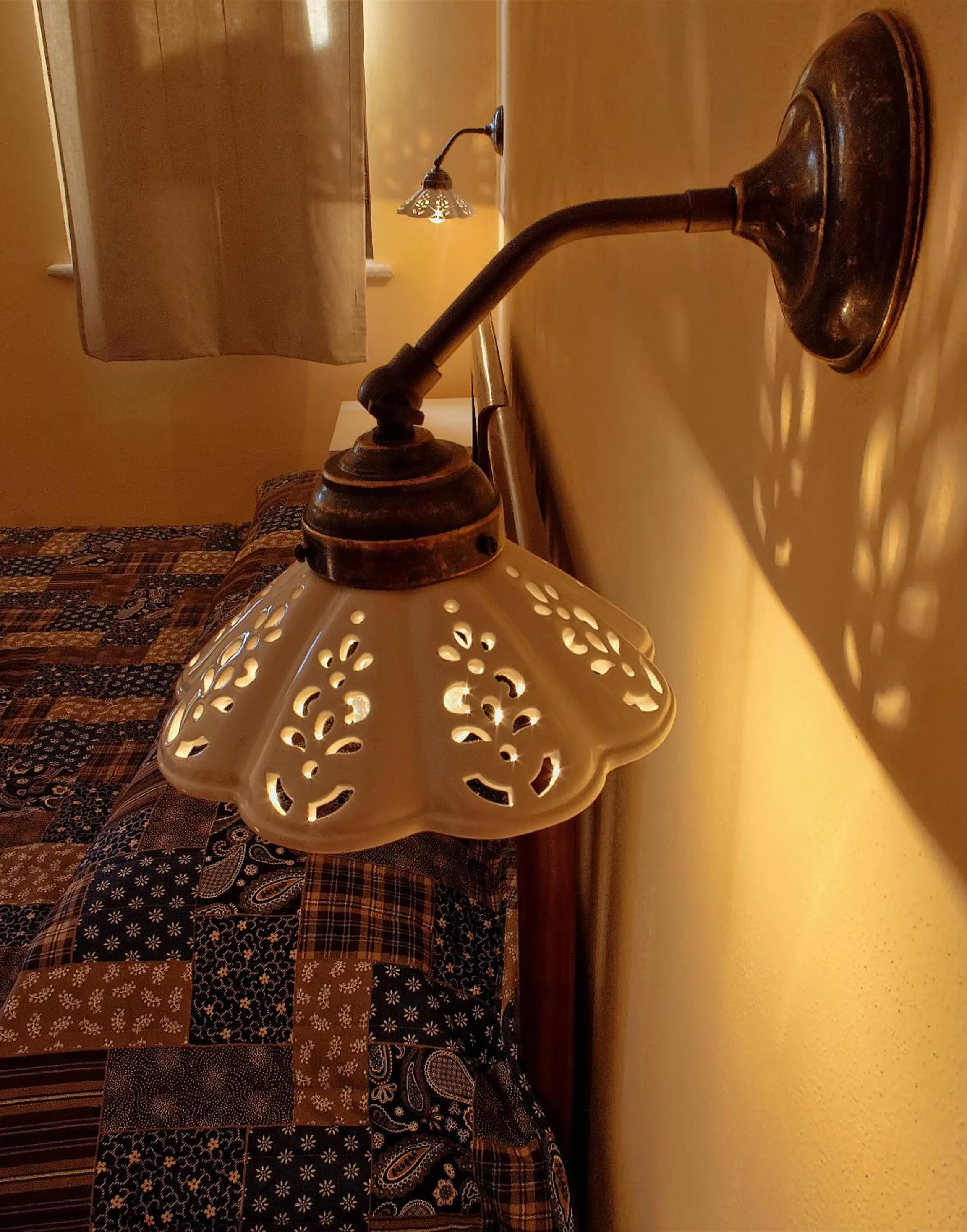 Decorative detail in Agriturismo Passo dei Briganti