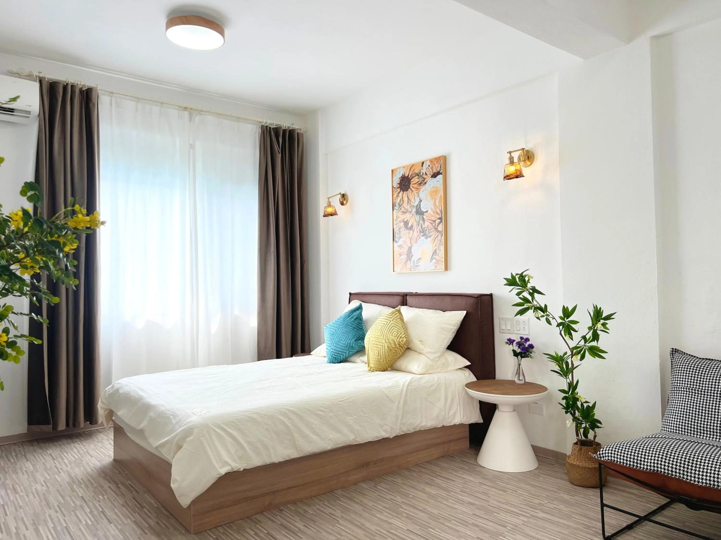 Bed in Seabreaze Garden