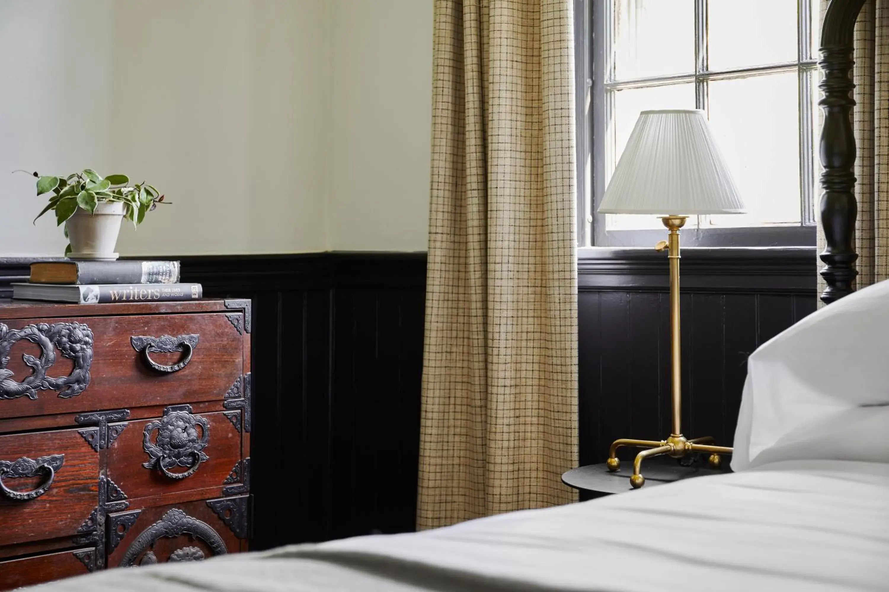 View (from property/room), Bed in Blind Tiger Portland - Danforth Street Guest House View (from property/room), Bed in Blind Tiger Portland - Danforth Street Guest House