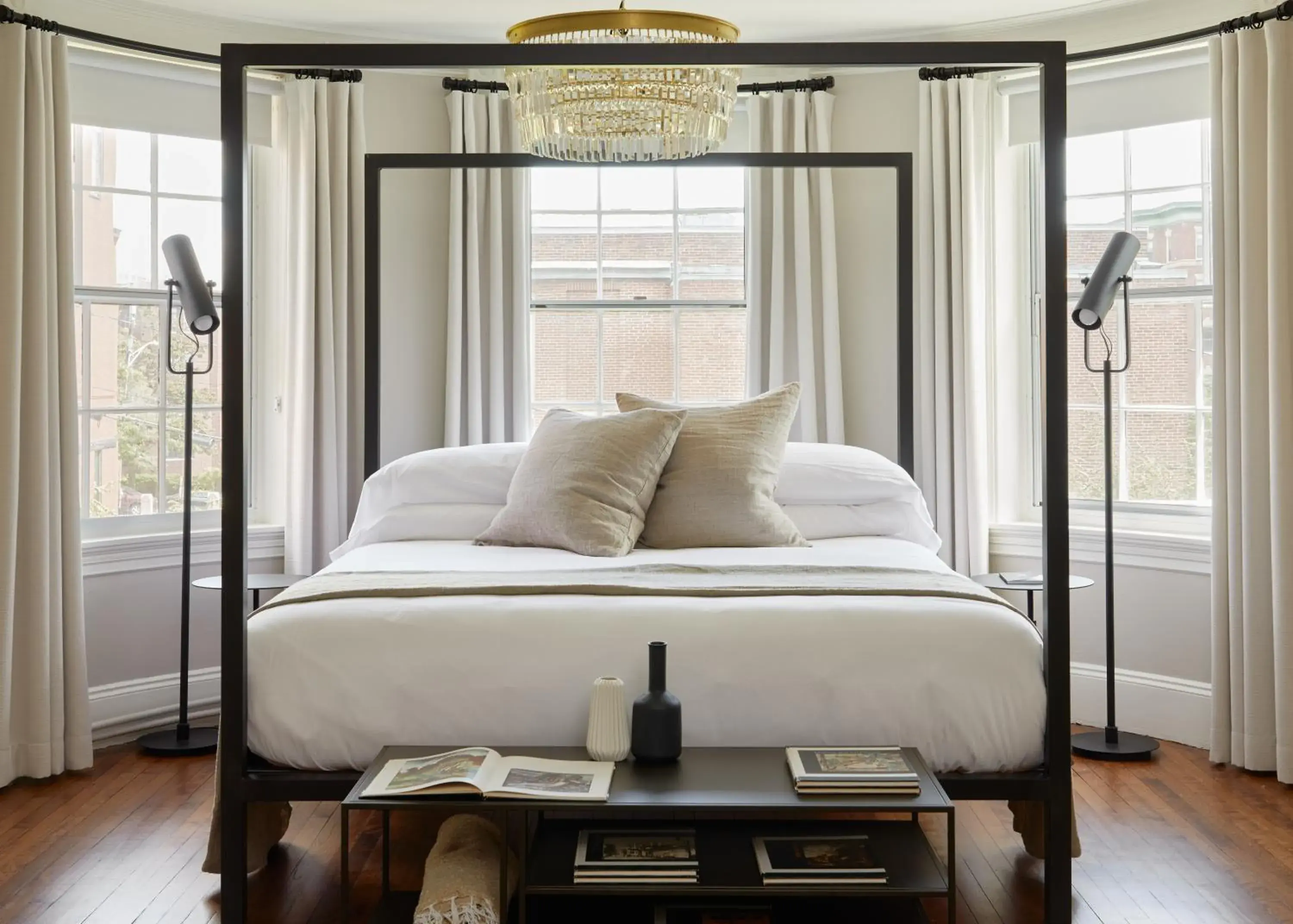 Bedroom, Bed in Blind Tiger Portland - Danforth Street Guest House Bedroom, Bed in Blind Tiger Portland - Danforth Street Guest House