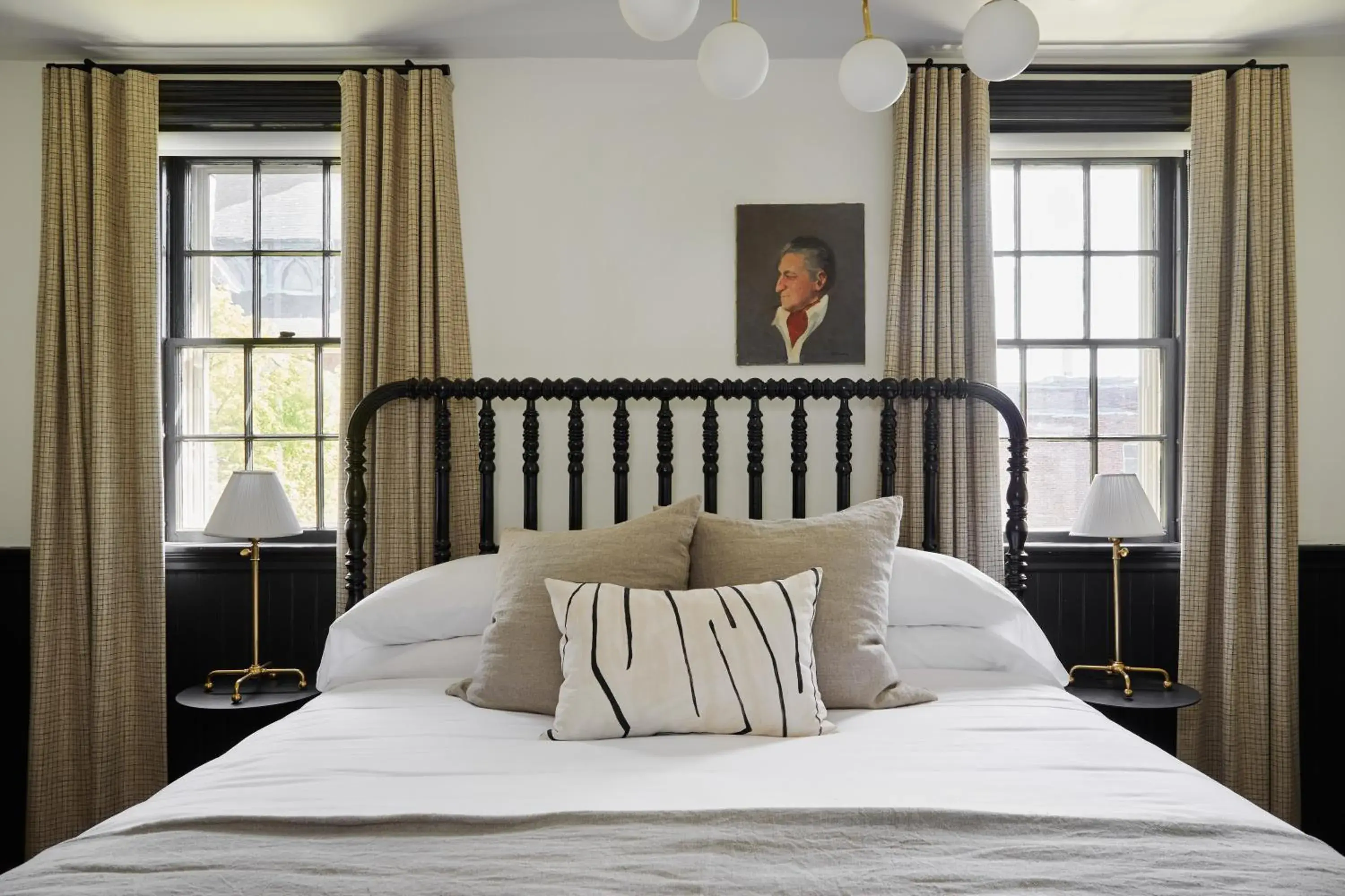 View (from property/room), Bed in Blind Tiger Portland - Danforth Street Guest House View (from property/room), Bed in Blind Tiger Portland - Danforth Street Guest House