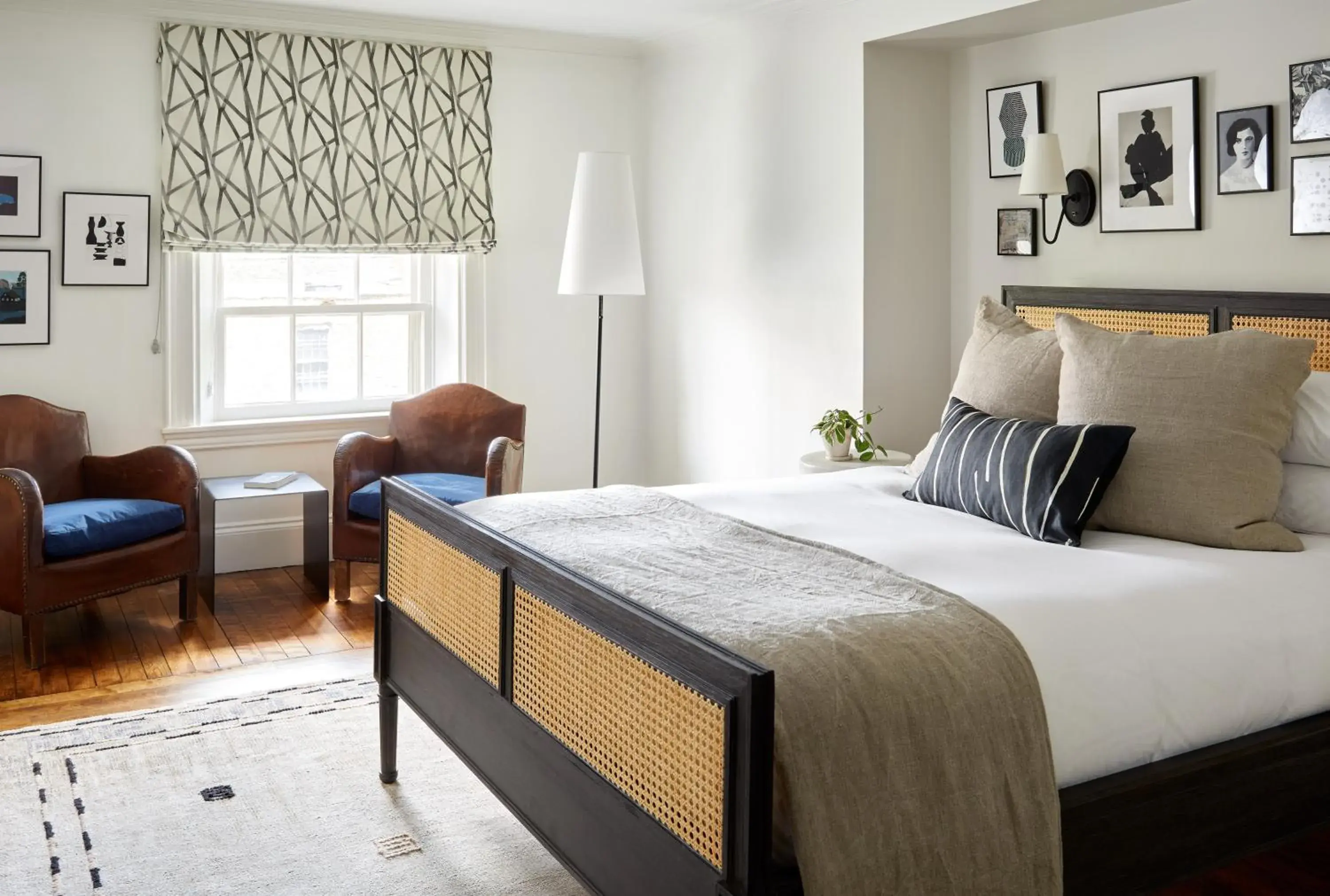 Bedroom, Bed in Blind Tiger Portland - Danforth Street Guest House Bedroom, Bed in Blind Tiger Portland - Danforth Street Guest House