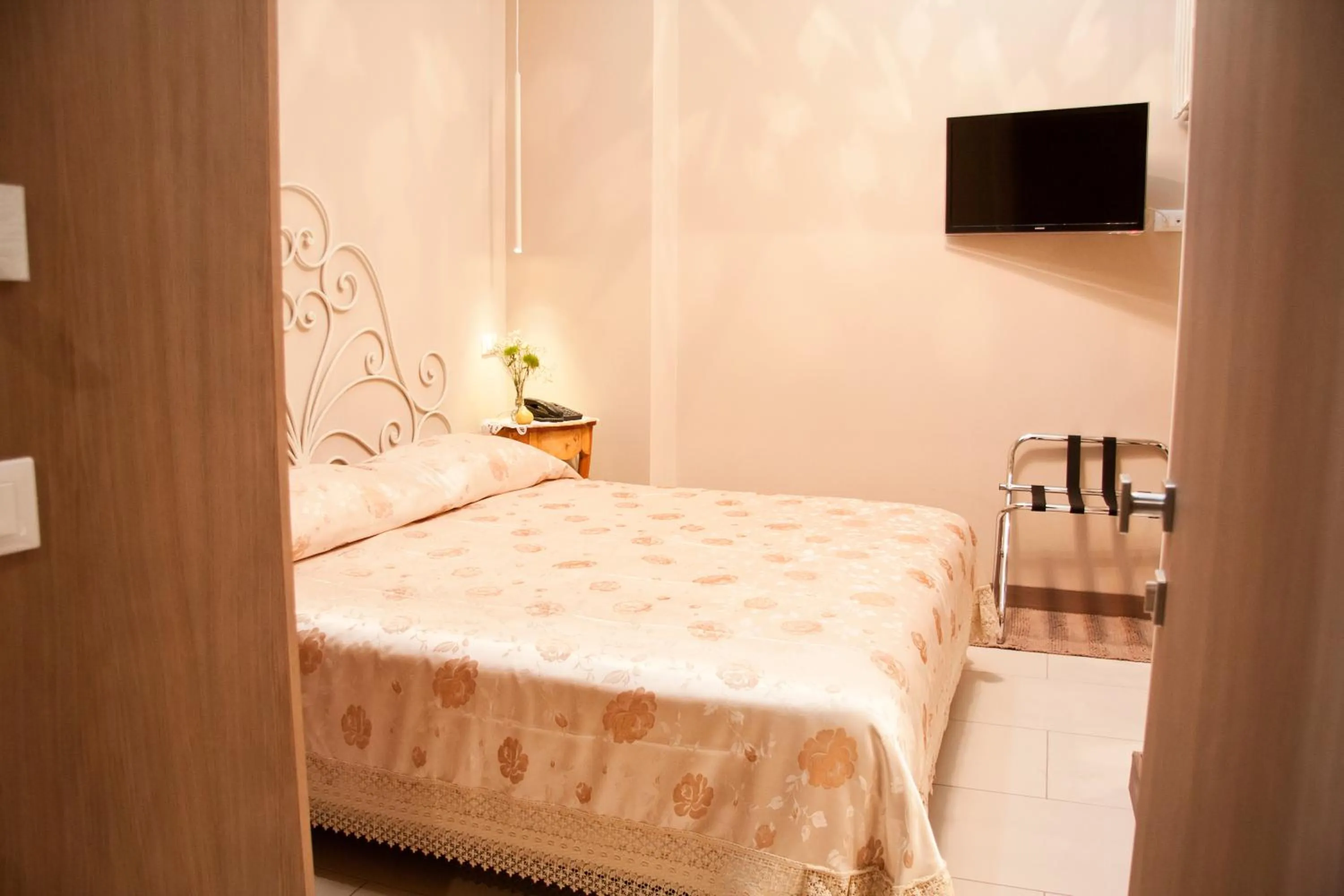 Bedroom, Bed in La Castellana Loft Hotel