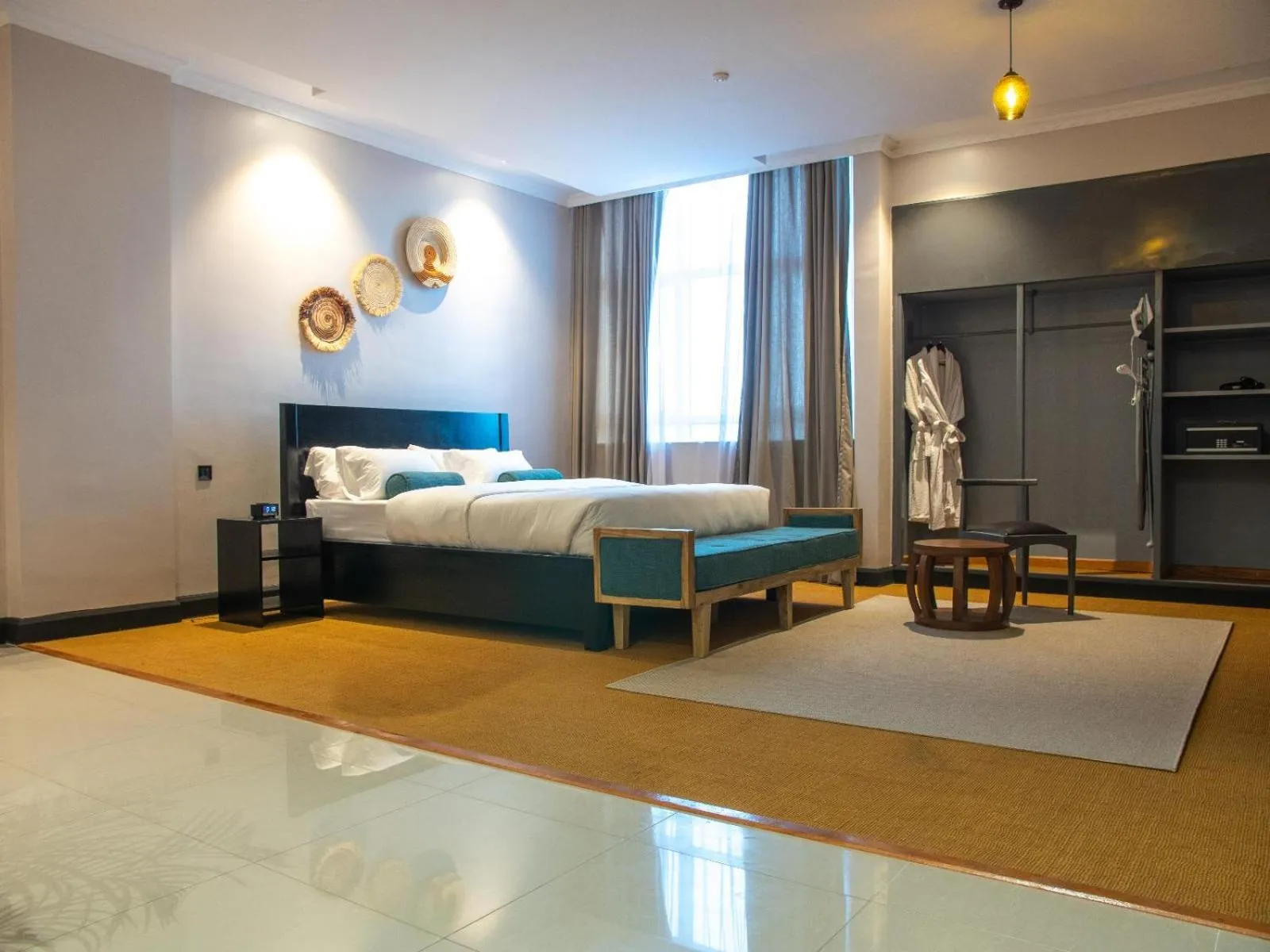 Property building, Bed in Sanna Boutique Hotel