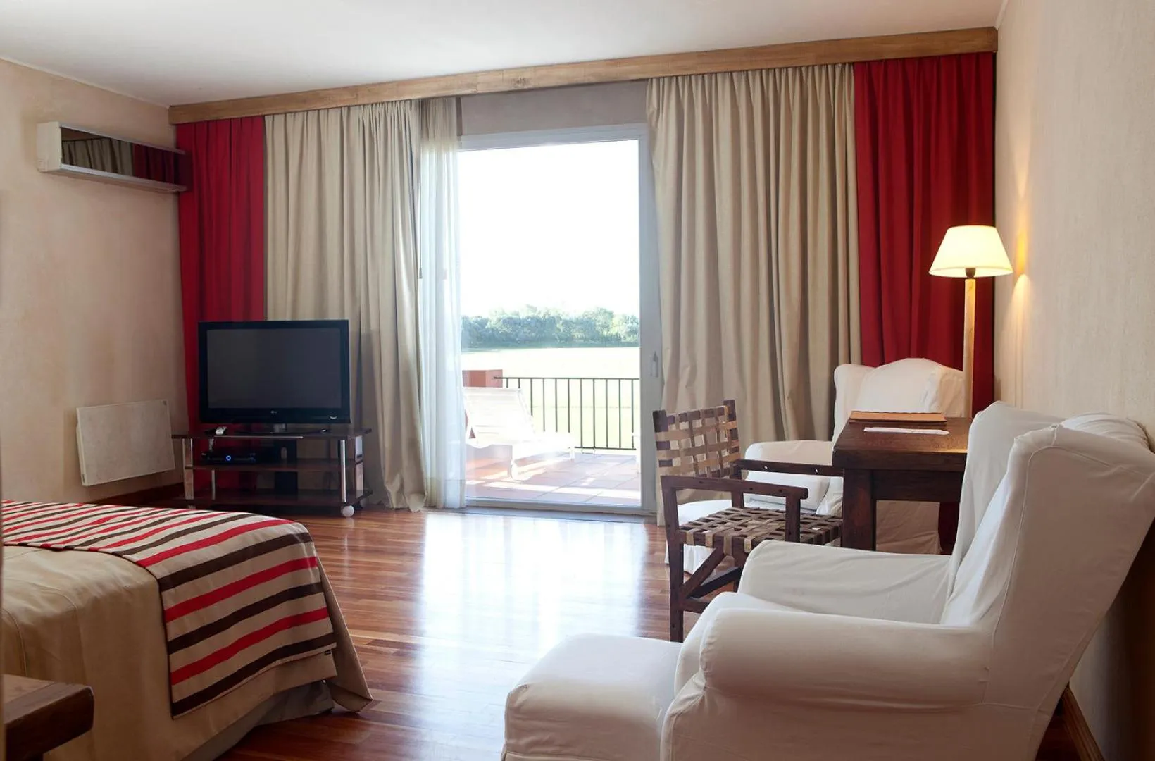 Property building, Bed in Pampas de Areco Resort de Campo & Spa
