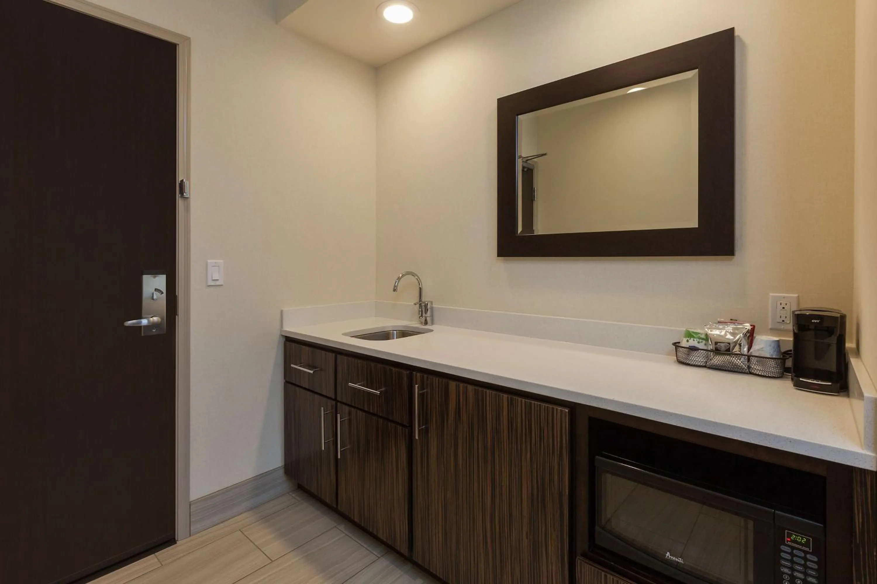 Photo of the whole room in Hampton Inn & Suites Bend