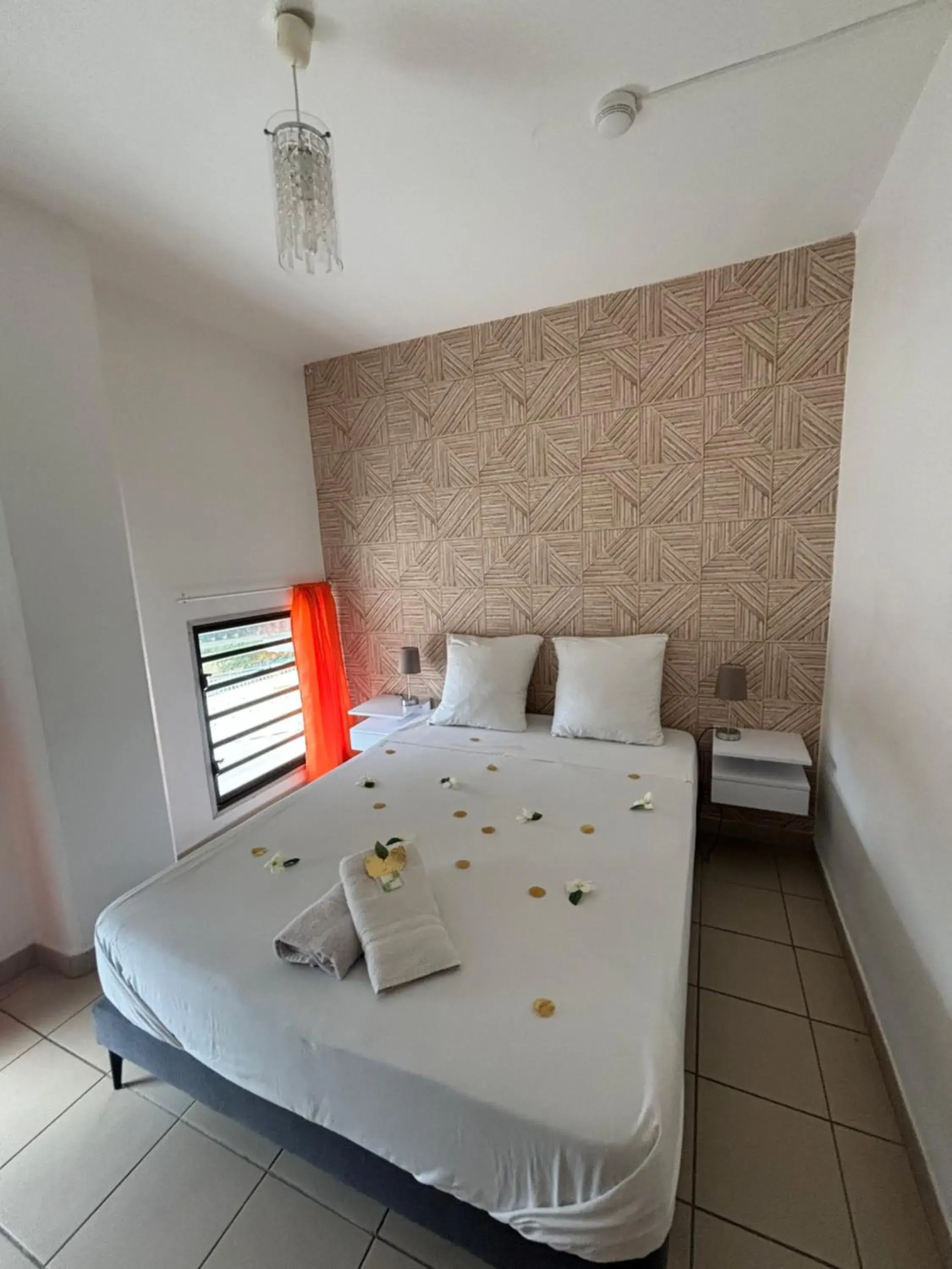Double Room in HOTEL LE CHANNEL Double Room in HOTEL LE CHANNEL