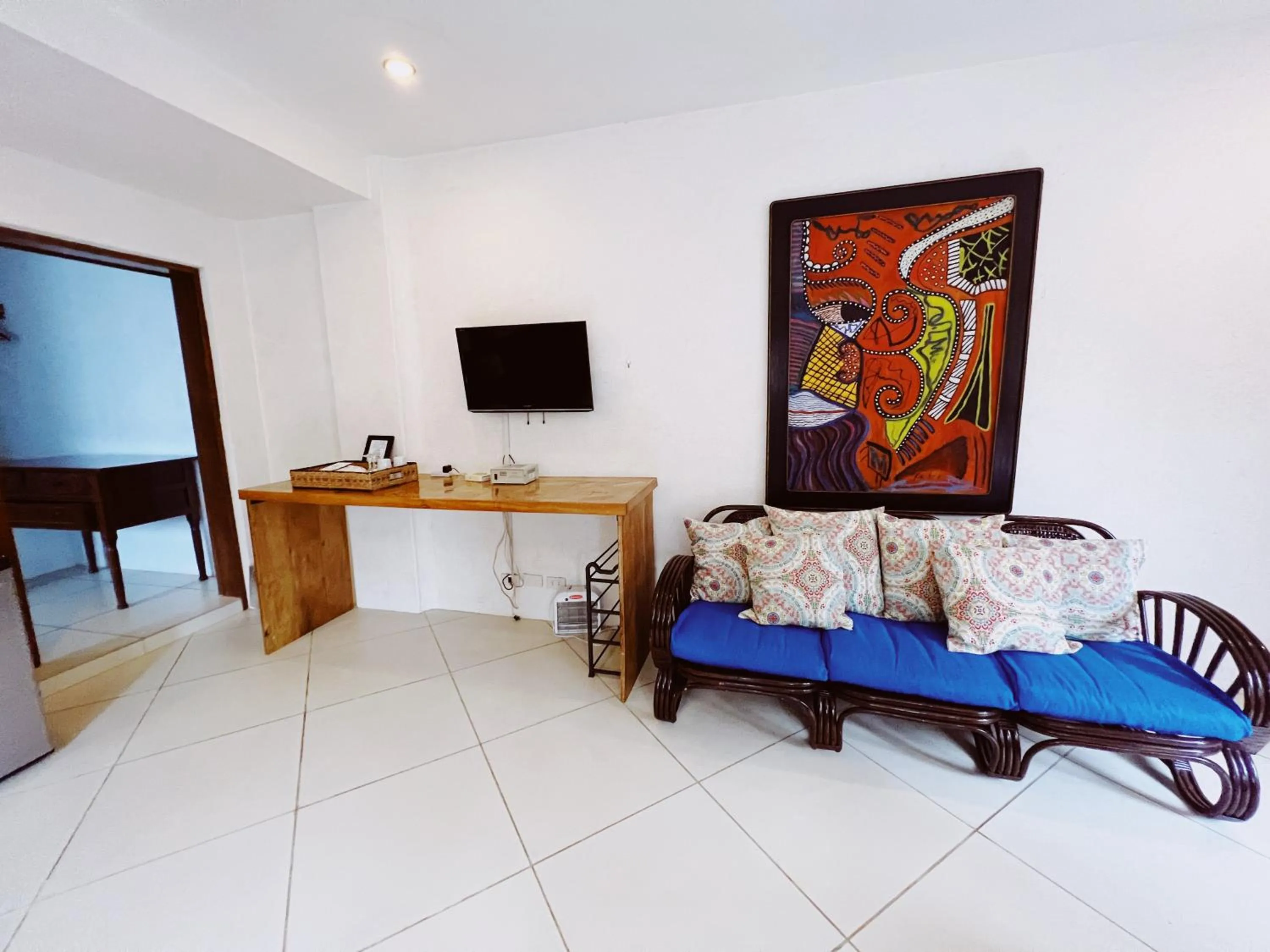 Living room in Biancas Garden Apartments Boracay
