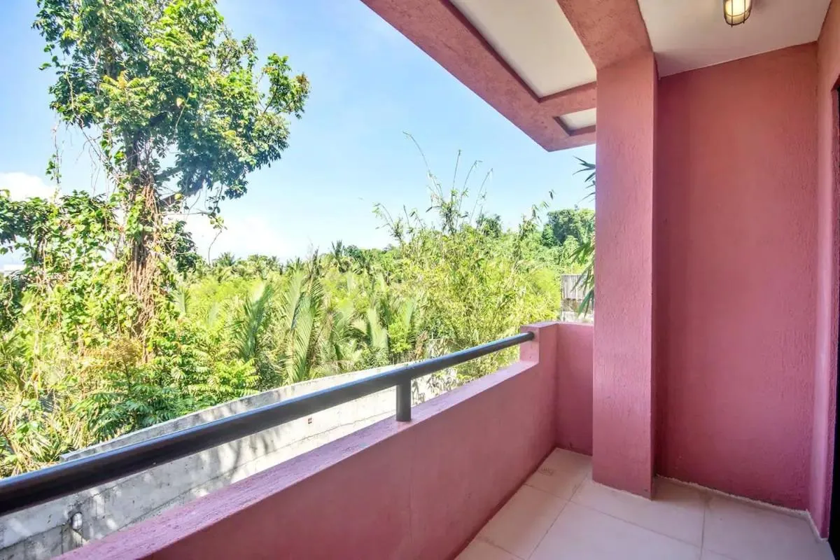 Balcony/Terrace in Biancas Garden Apartments Boracay