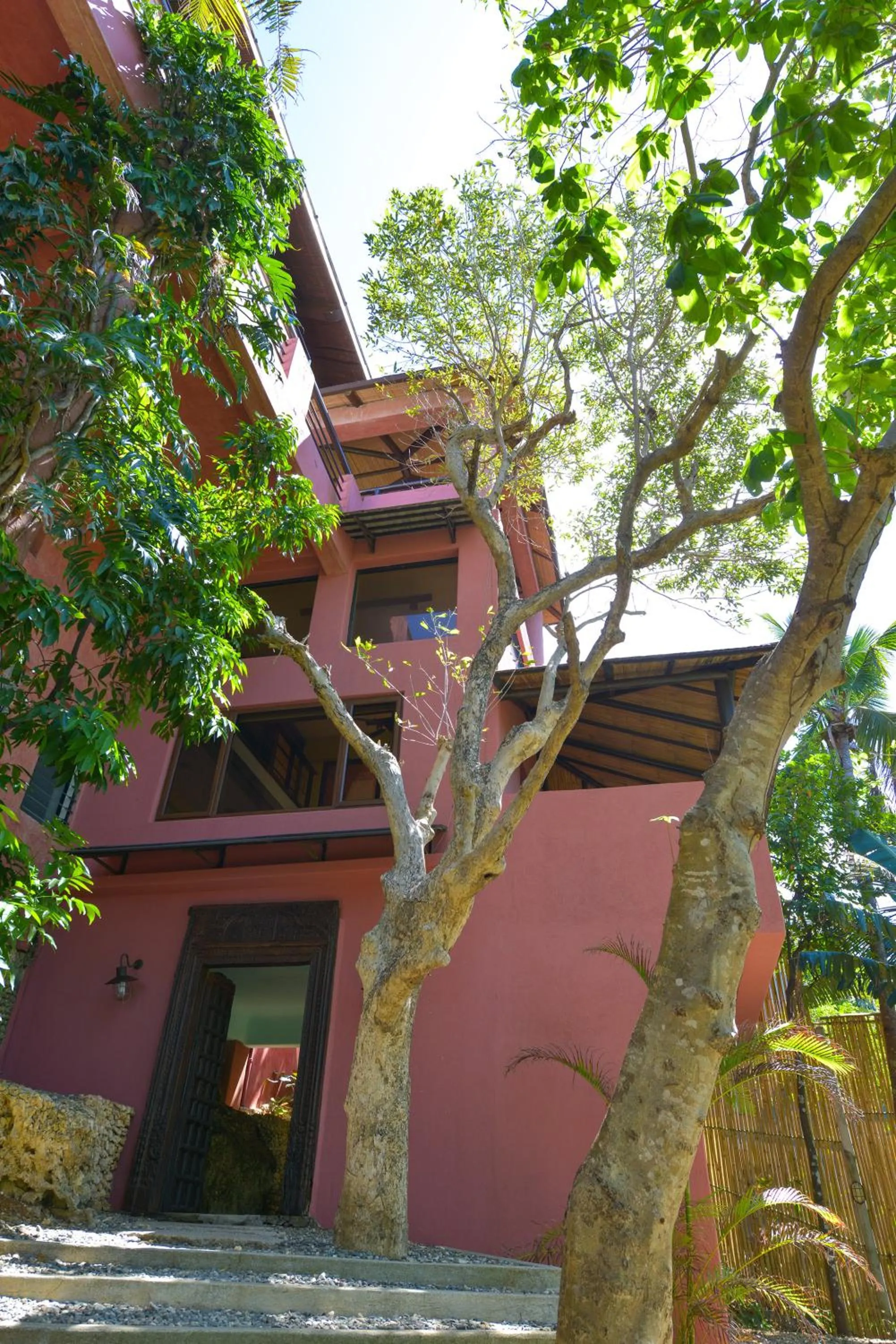 Property building in Biancas Garden Apartments Boracay