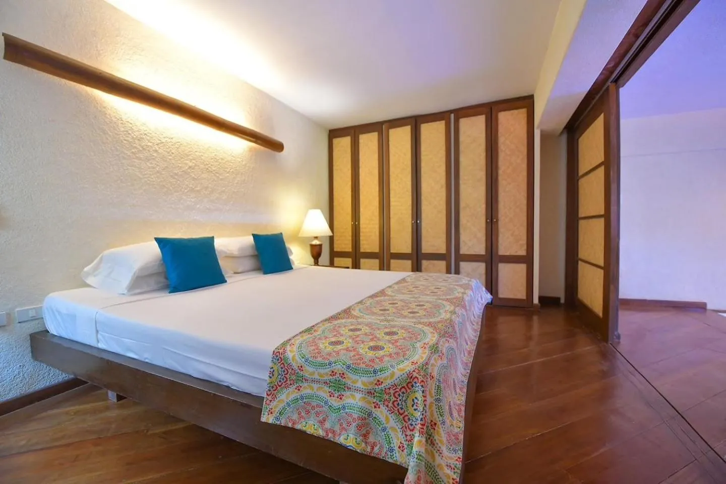 Bed in Biancas Garden Apartments Boracay
