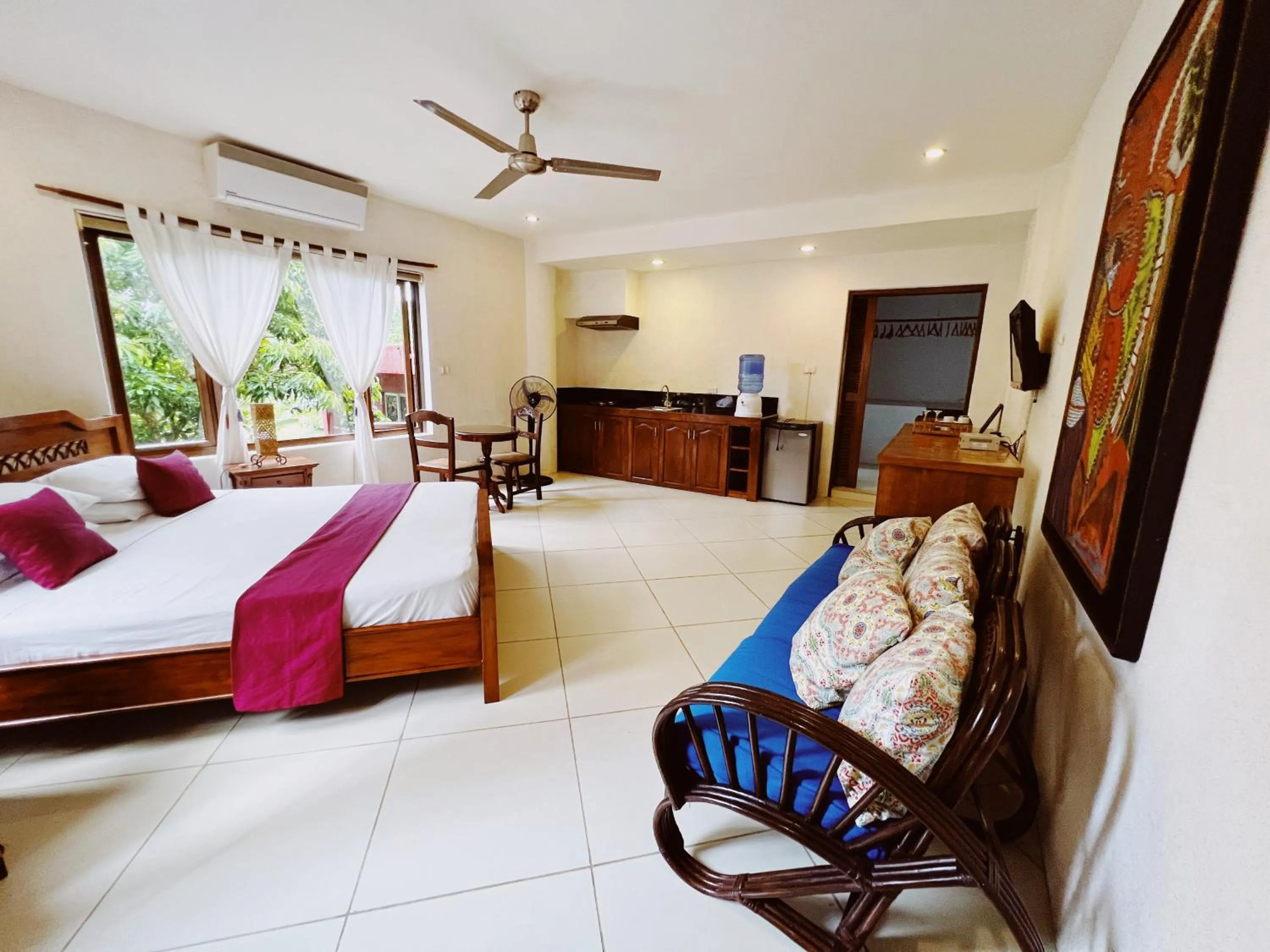 Living room, Bed in Biancas Garden Apartments Boracay
