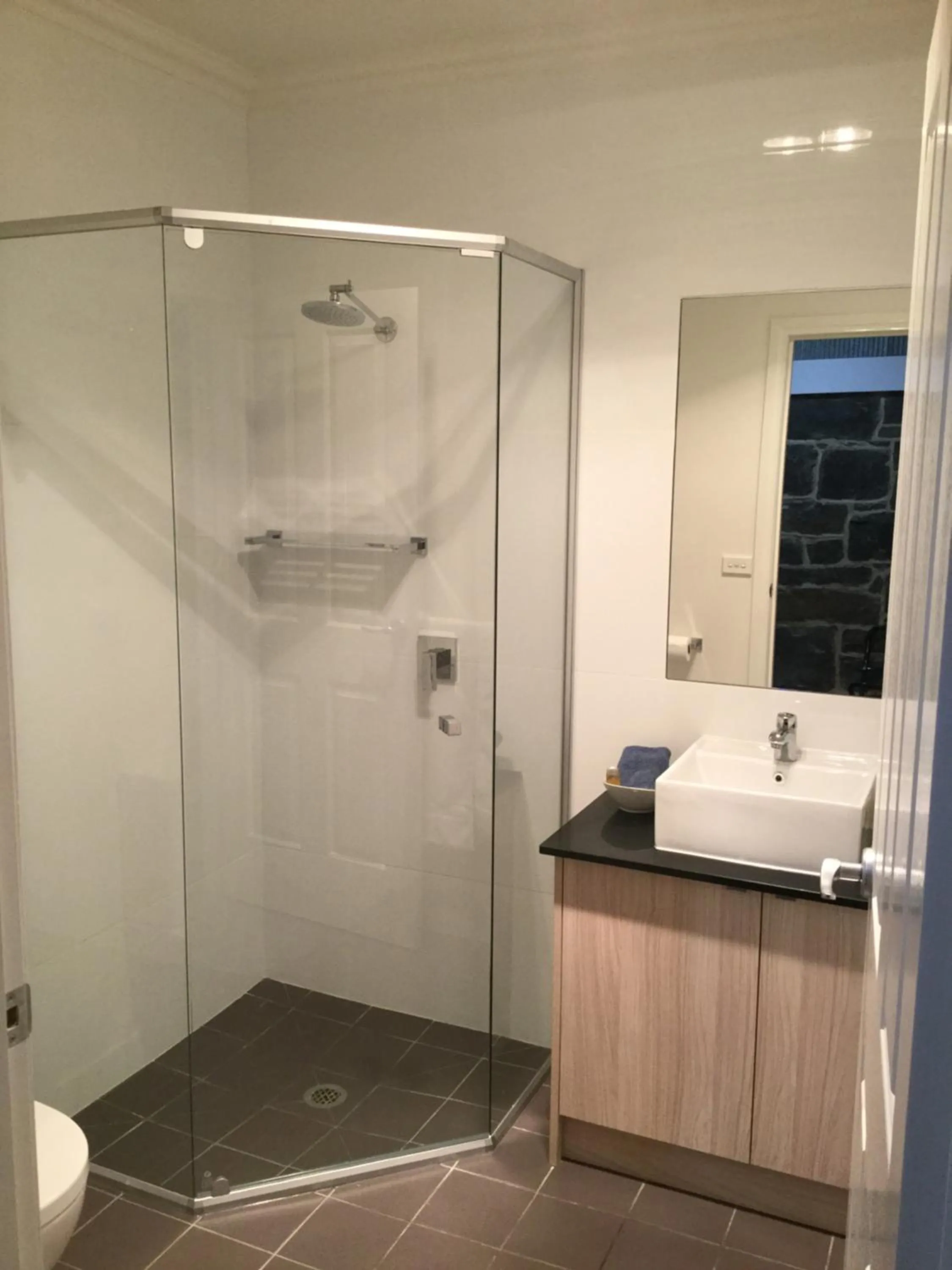 Studio Apartment with Courtyard in Port Boutique Accommodation